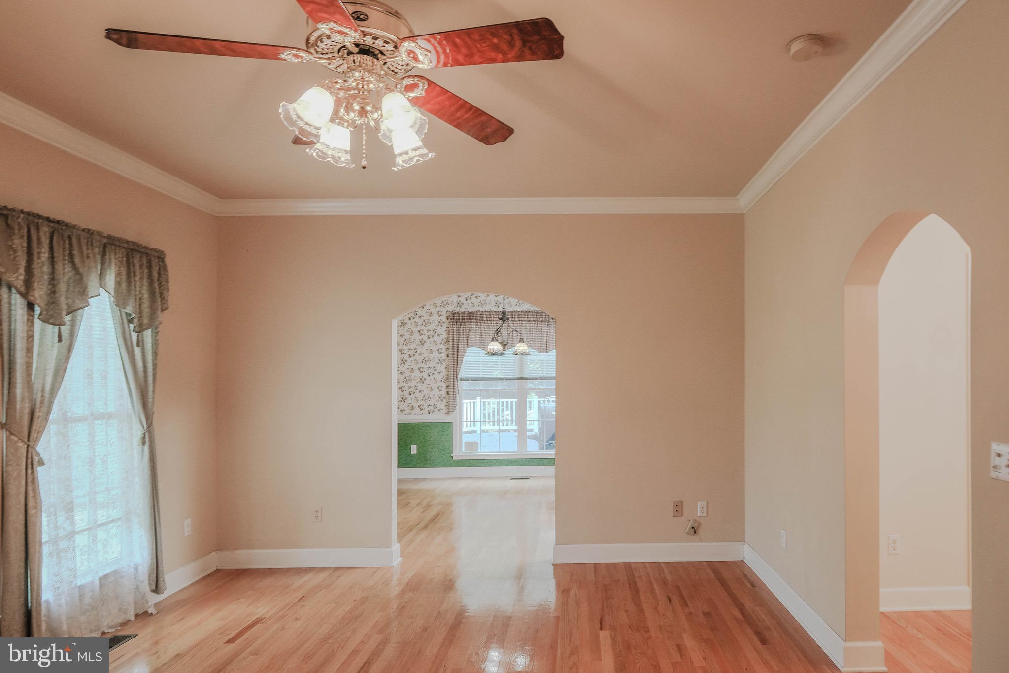 LOCUST HILL - Residential