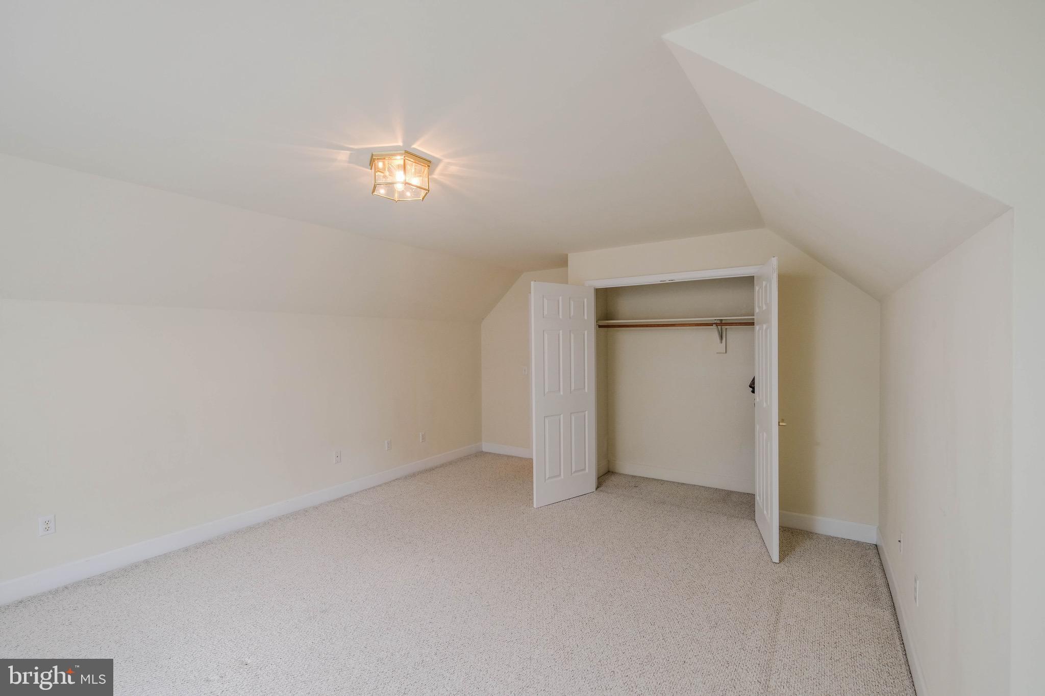 LOCUST HILL - Residential