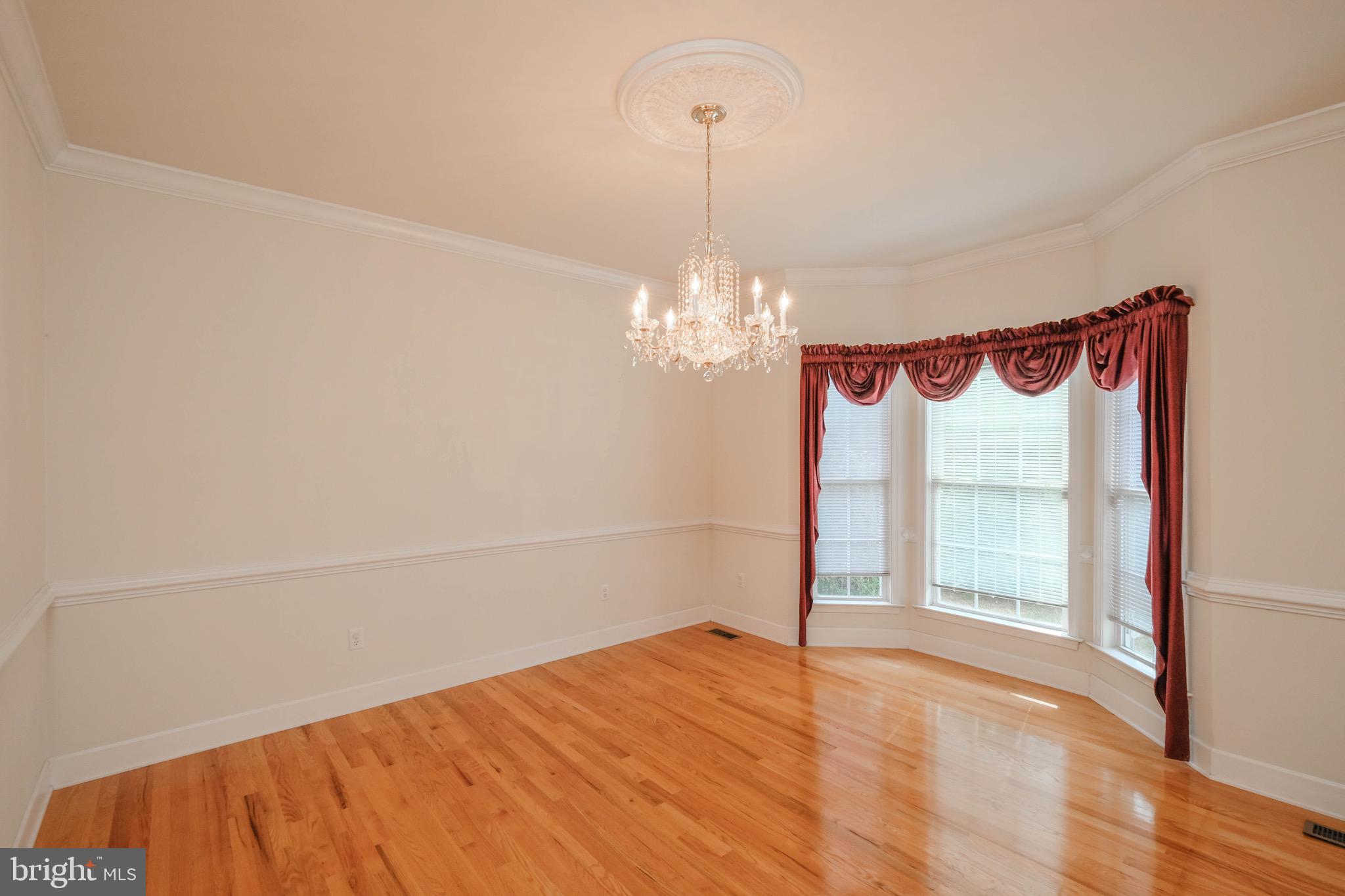 LOCUST HILL - Residential