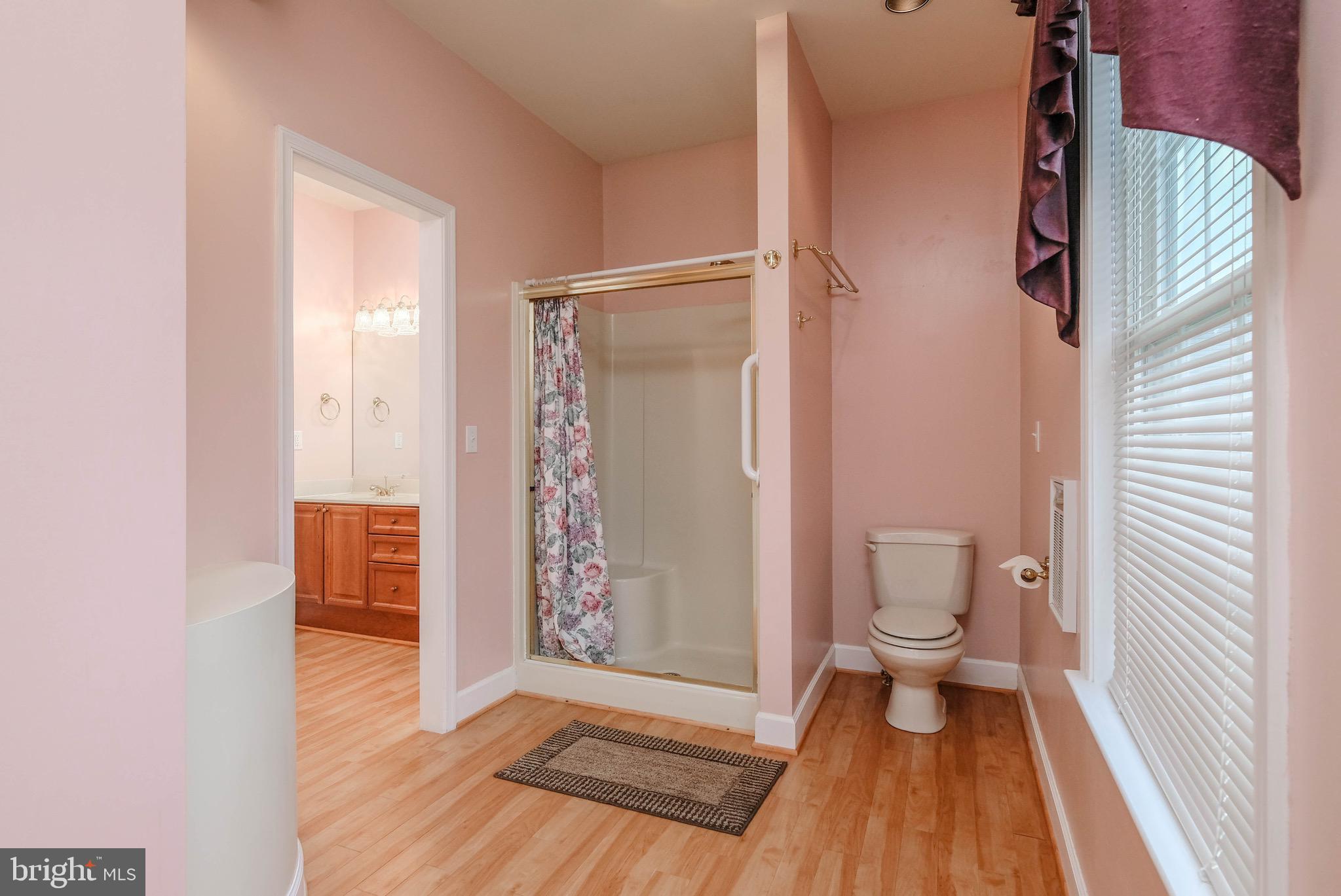 LOCUST HILL - Residential