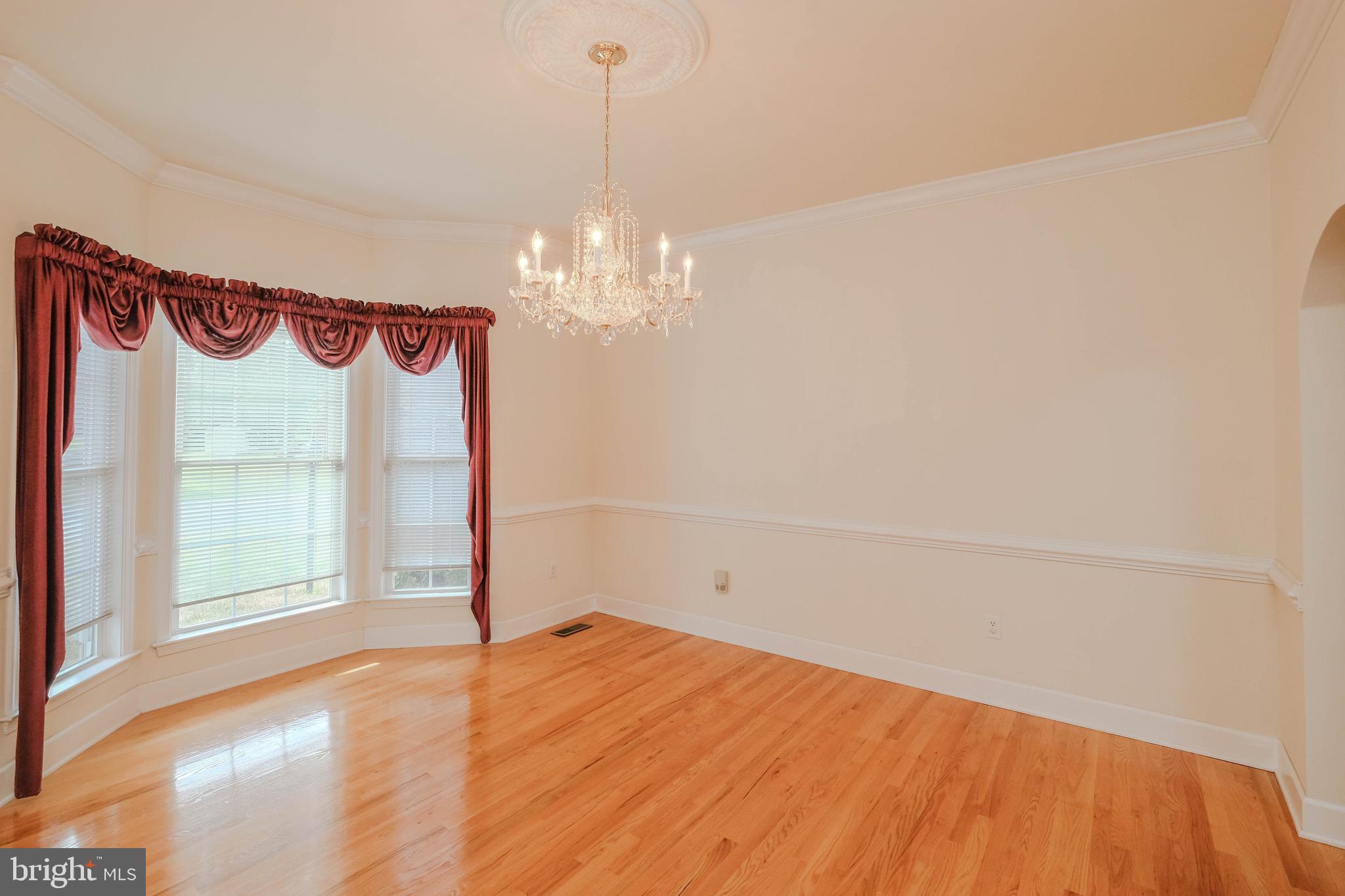 LOCUST HILL - Residential