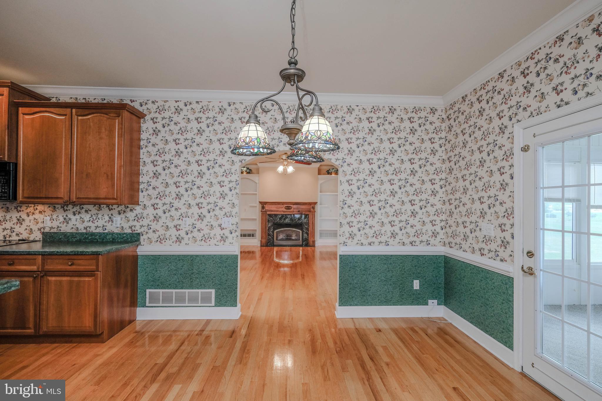 LOCUST HILL - Residential