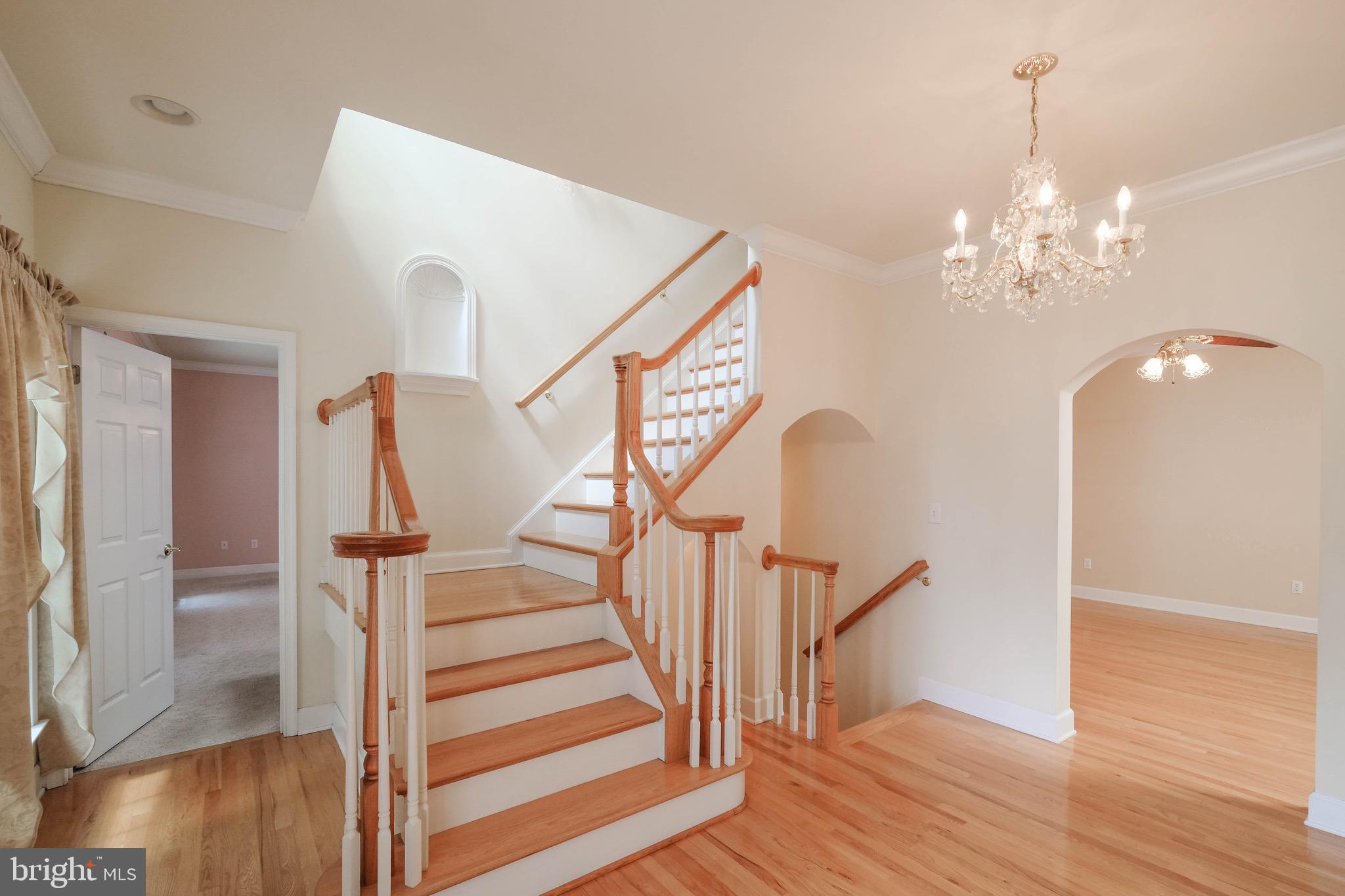 LOCUST HILL - Residential