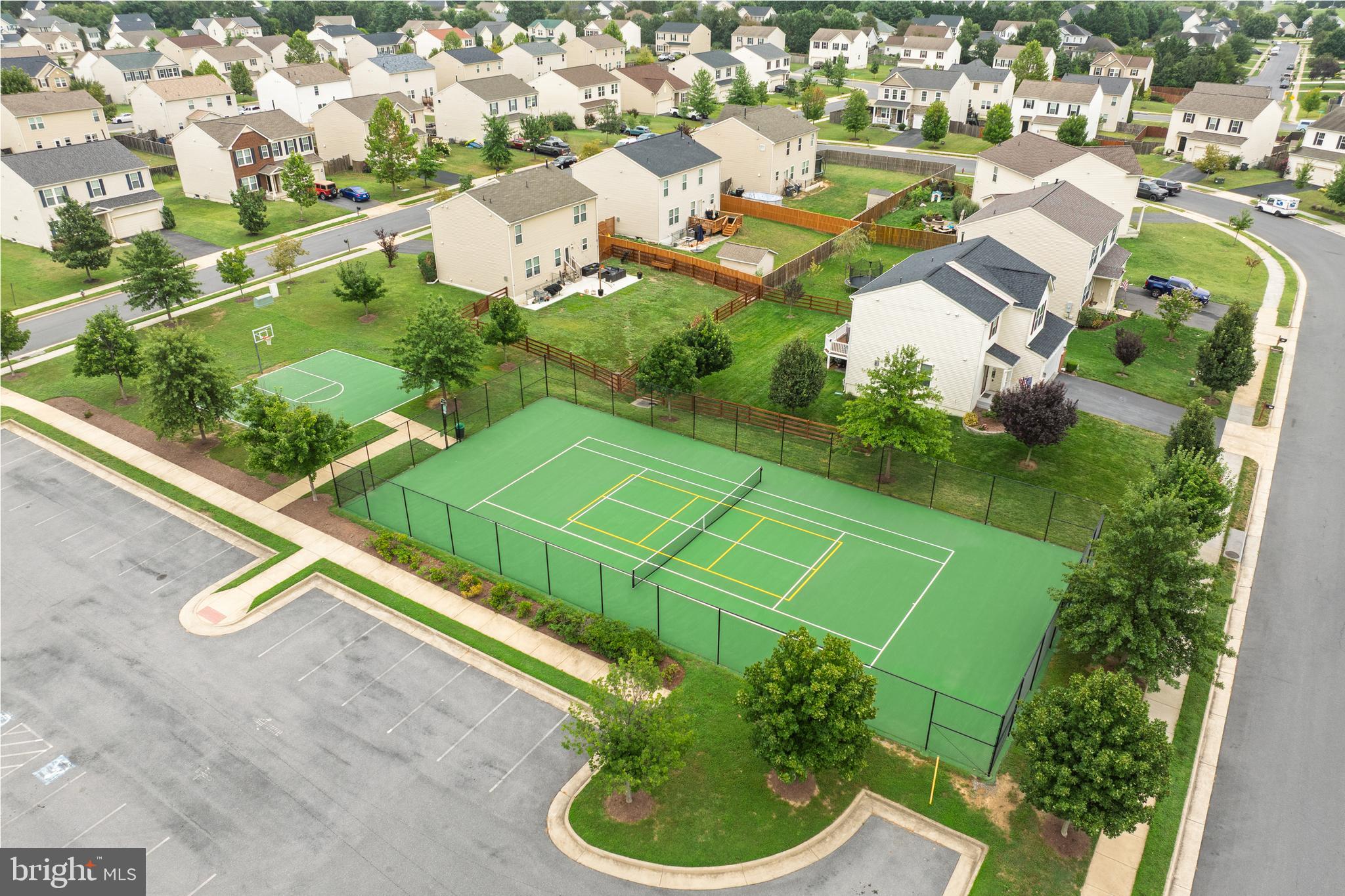 MEADOWS EDGE - Residential