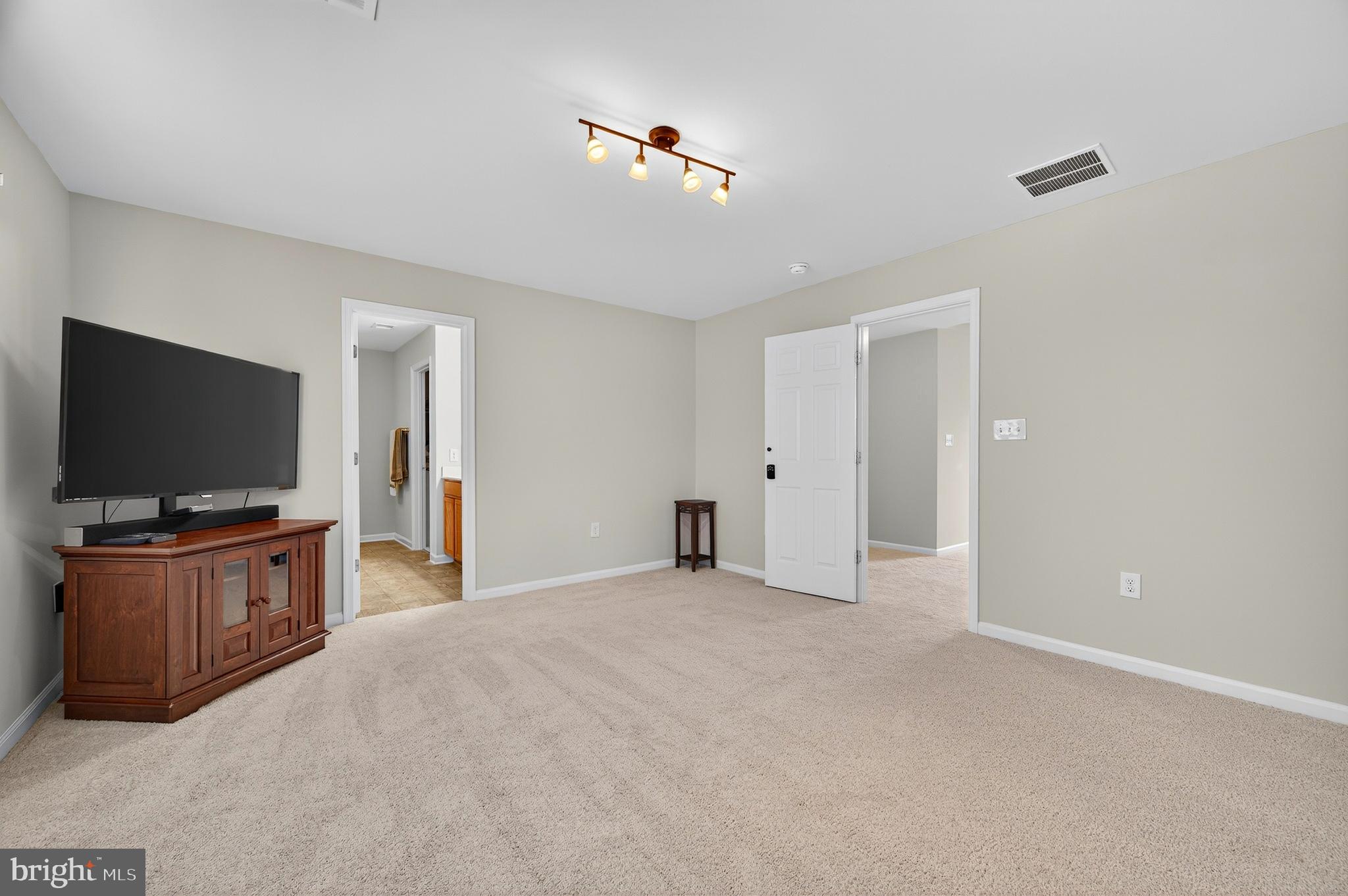 MEADOWS EDGE - Residential