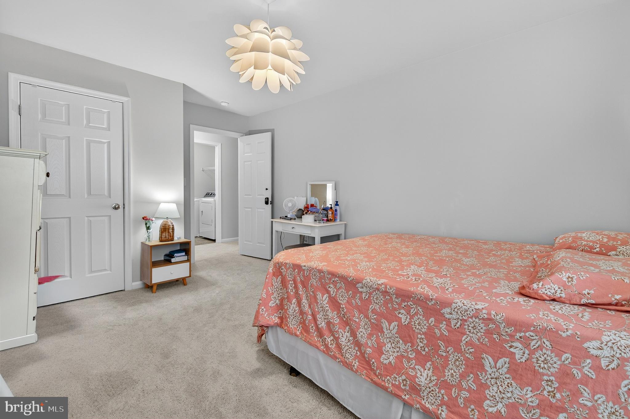 MEADOWS EDGE - Residential