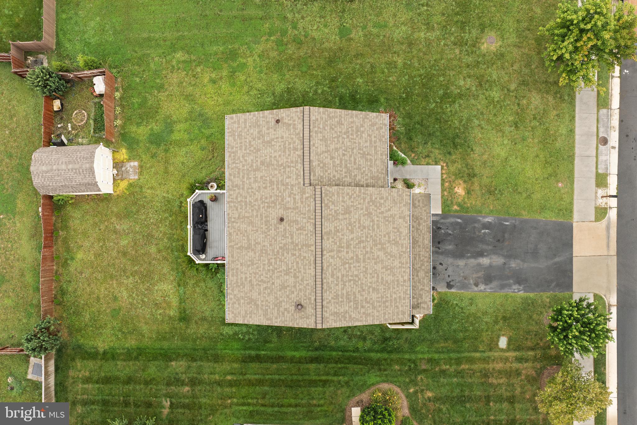 MEADOWS EDGE - Residential