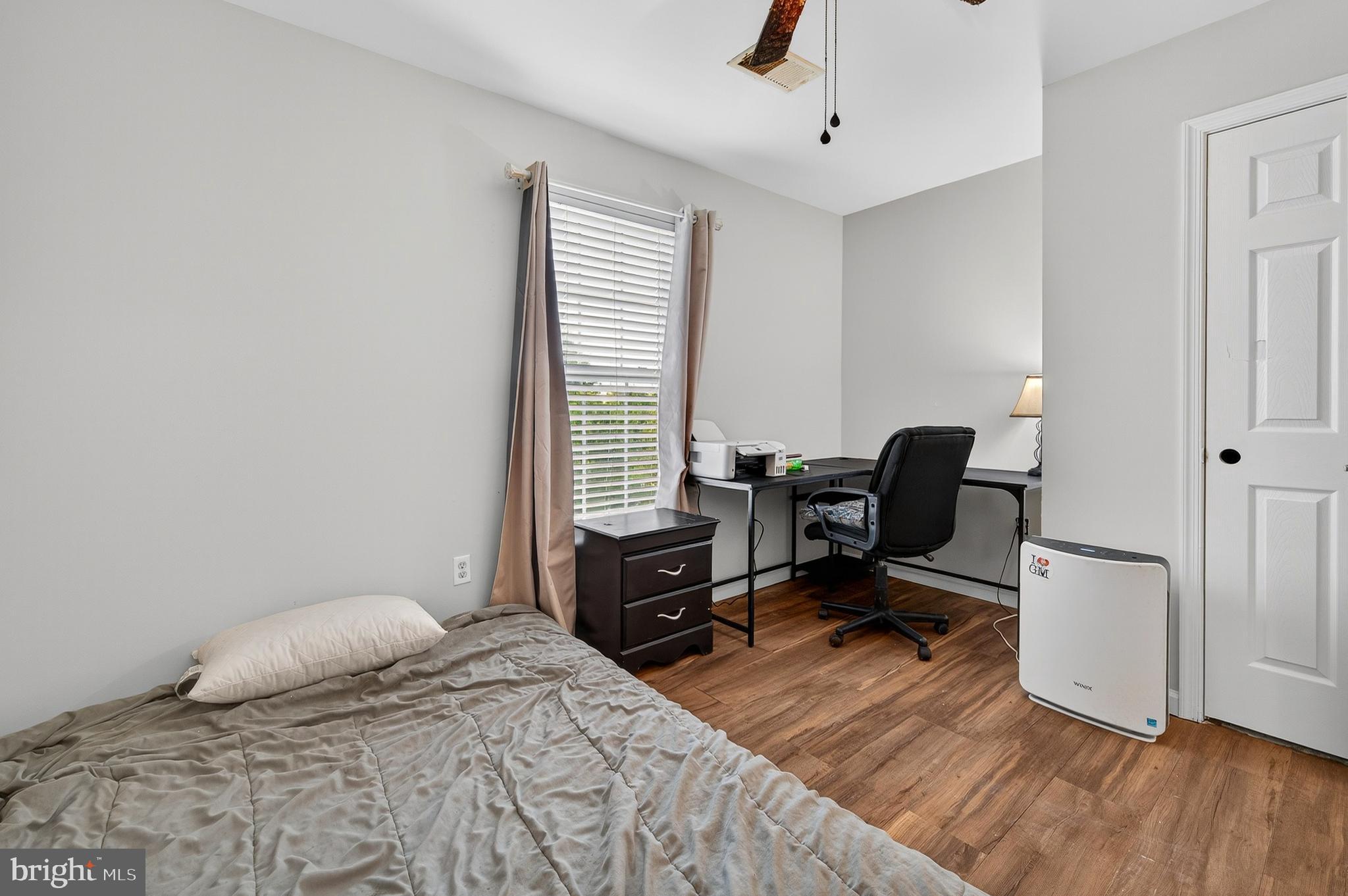 MEADOWS EDGE - Residential