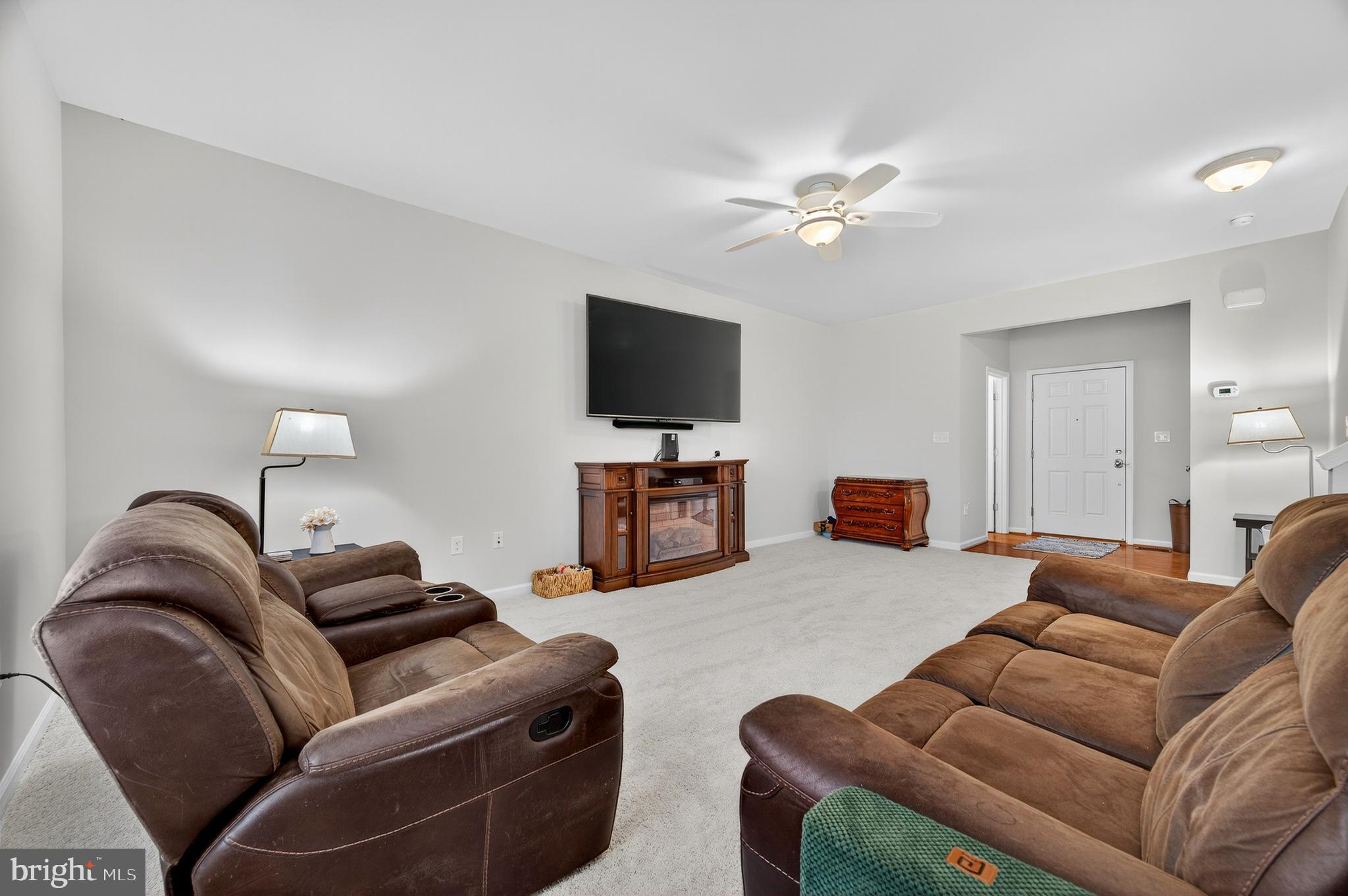 MEADOWS EDGE - Residential