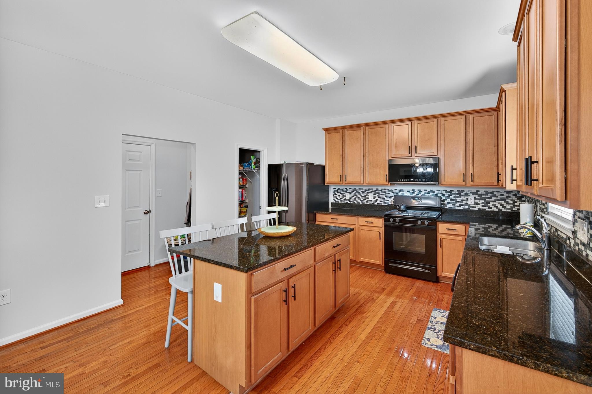 MEADOWS EDGE - Residential