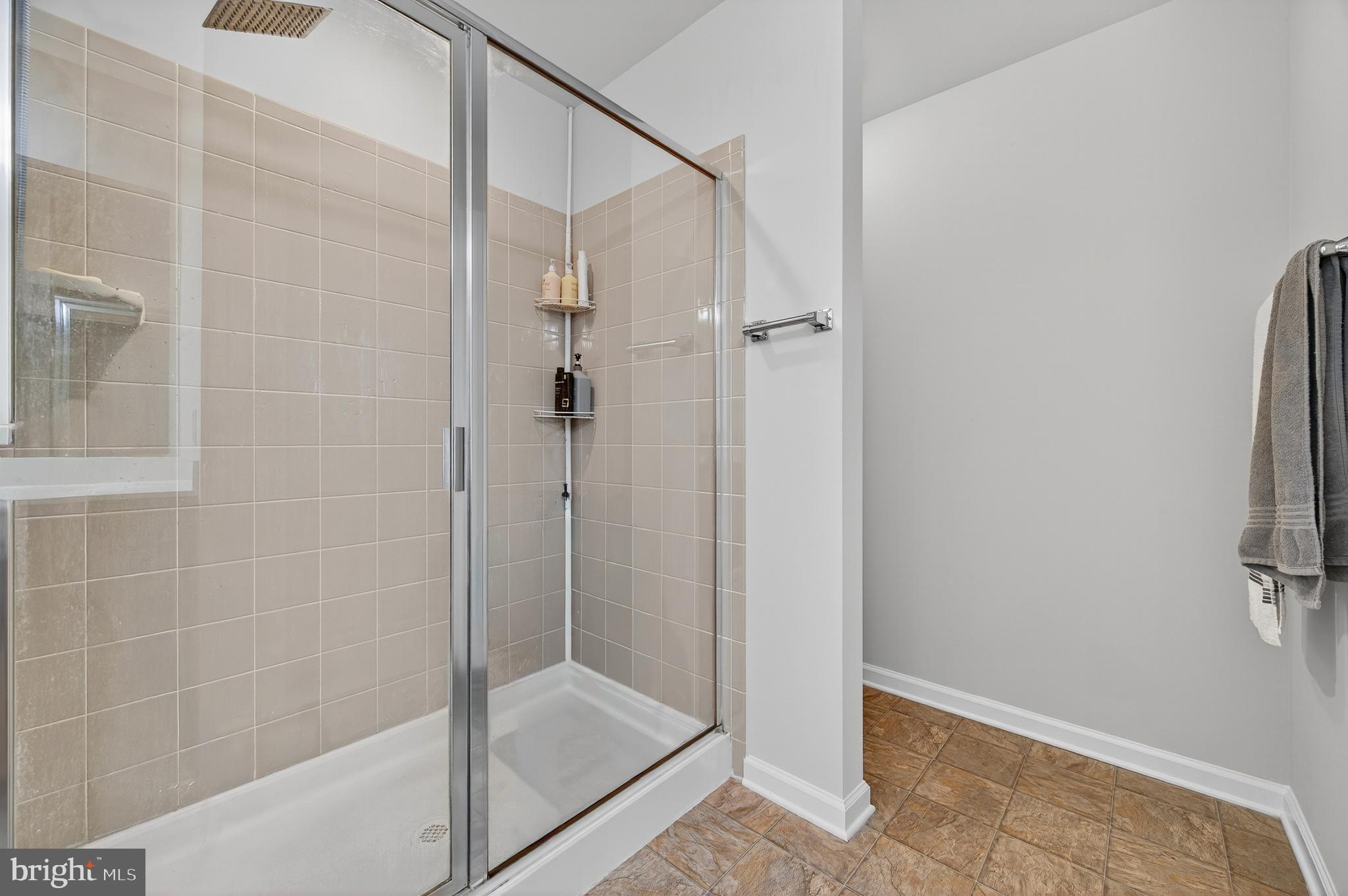 MEADOWS EDGE - Residential