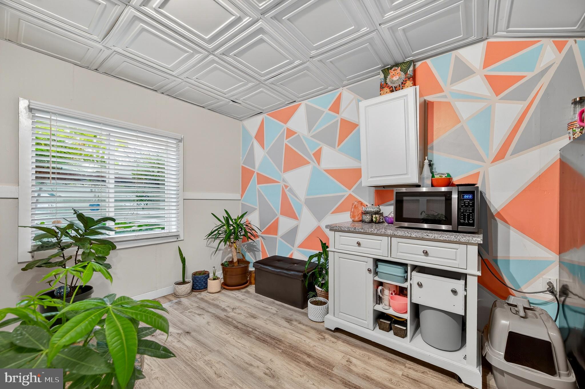 MEADOWS EDGE - Residential