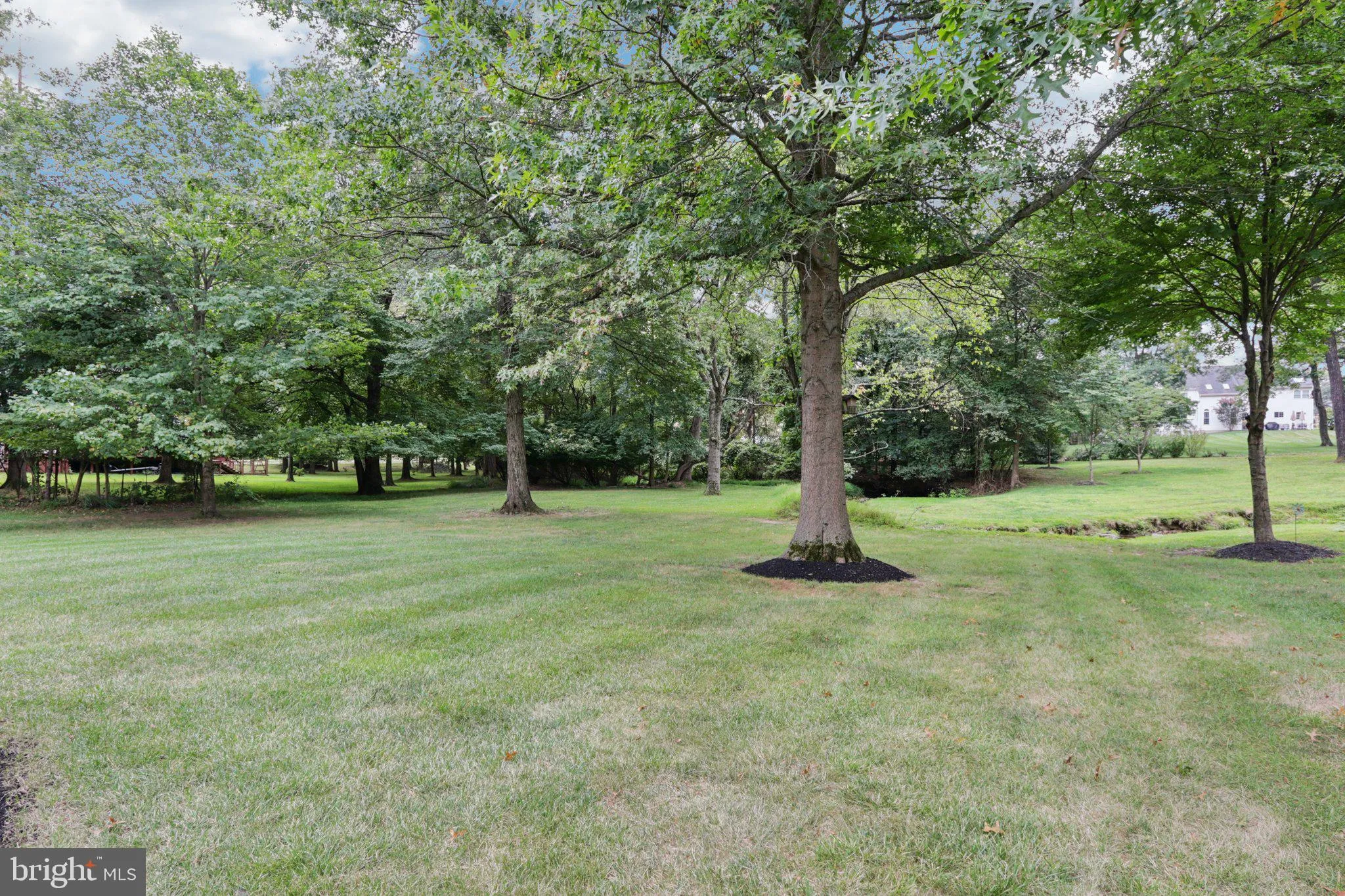 Hatboro, Pennsylvania 19040, United States, 4 Bedrooms Bedrooms, ,4 BathroomsBathrooms,Residential,Contingent,207981