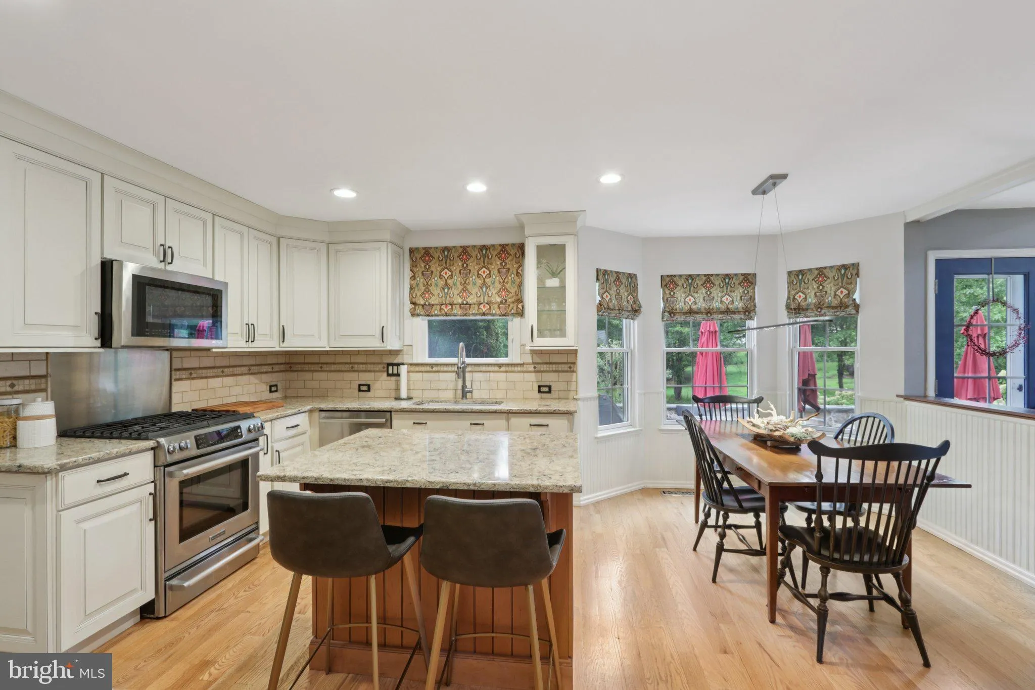 Hatboro, Pennsylvania 19040, United States, 4 Bedrooms Bedrooms, ,4 BathroomsBathrooms,Residential,Contingent,207981