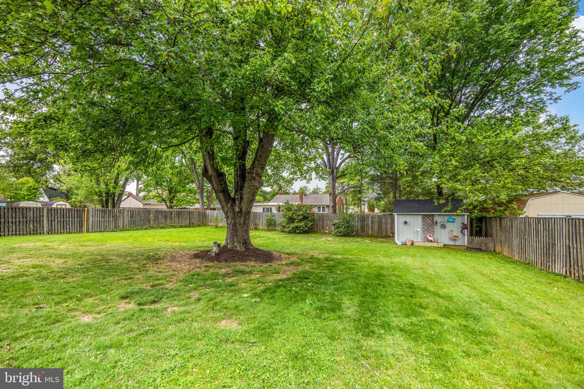 6004 BROOKVIEW DRIVE