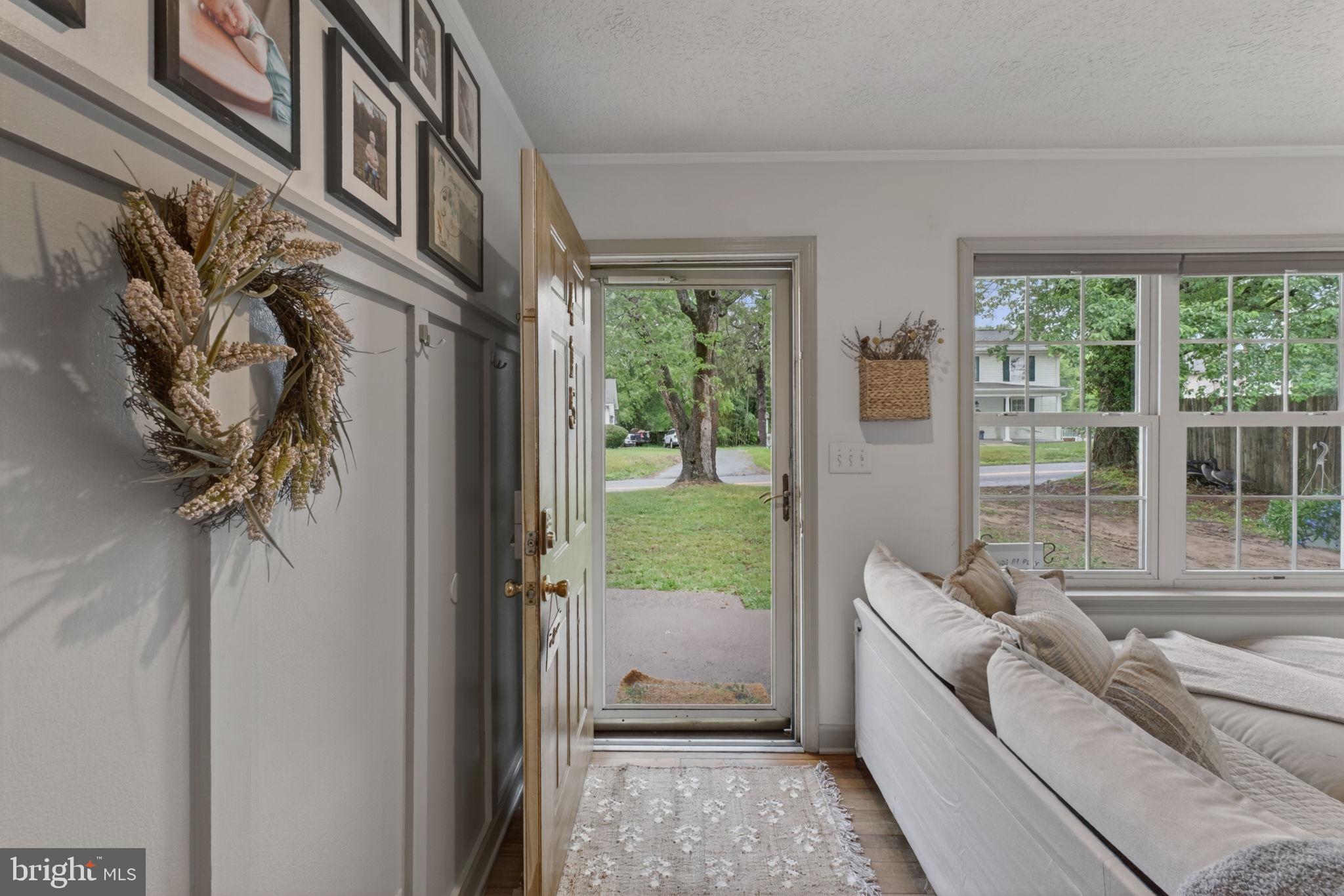 TOWN OF GORDONSVILLE - Residential