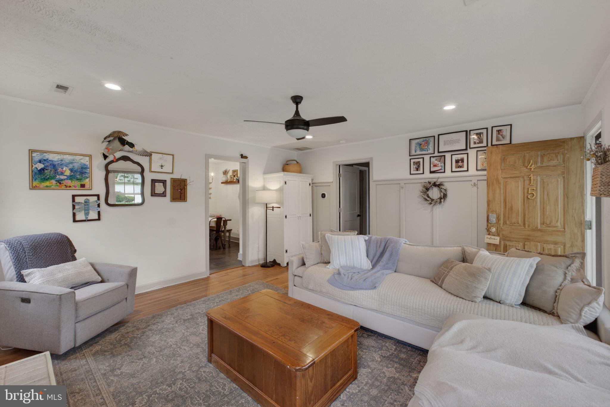 TOWN OF GORDONSVILLE - Residential