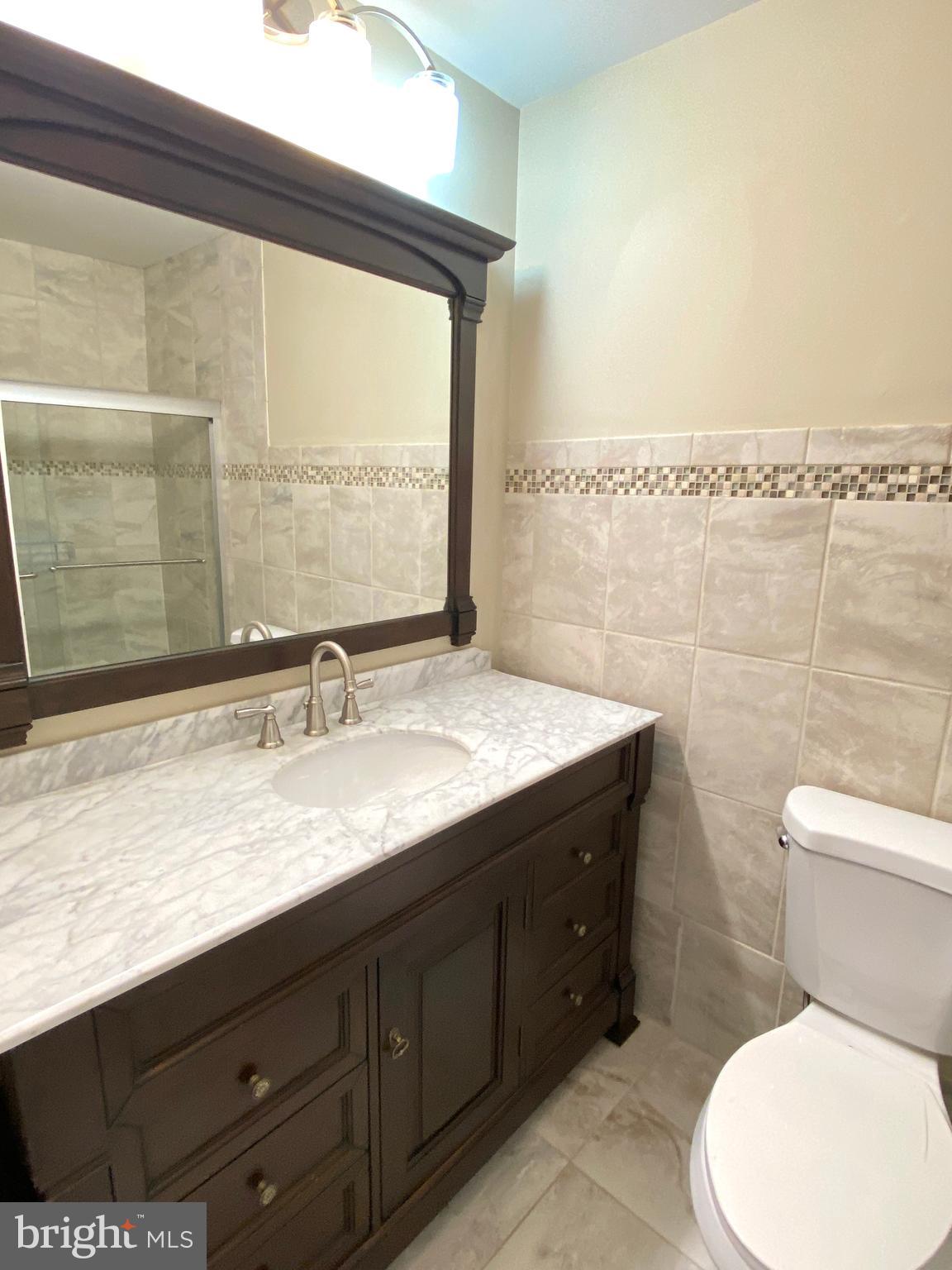 WASHINGTON SQUARE - Residential Lease