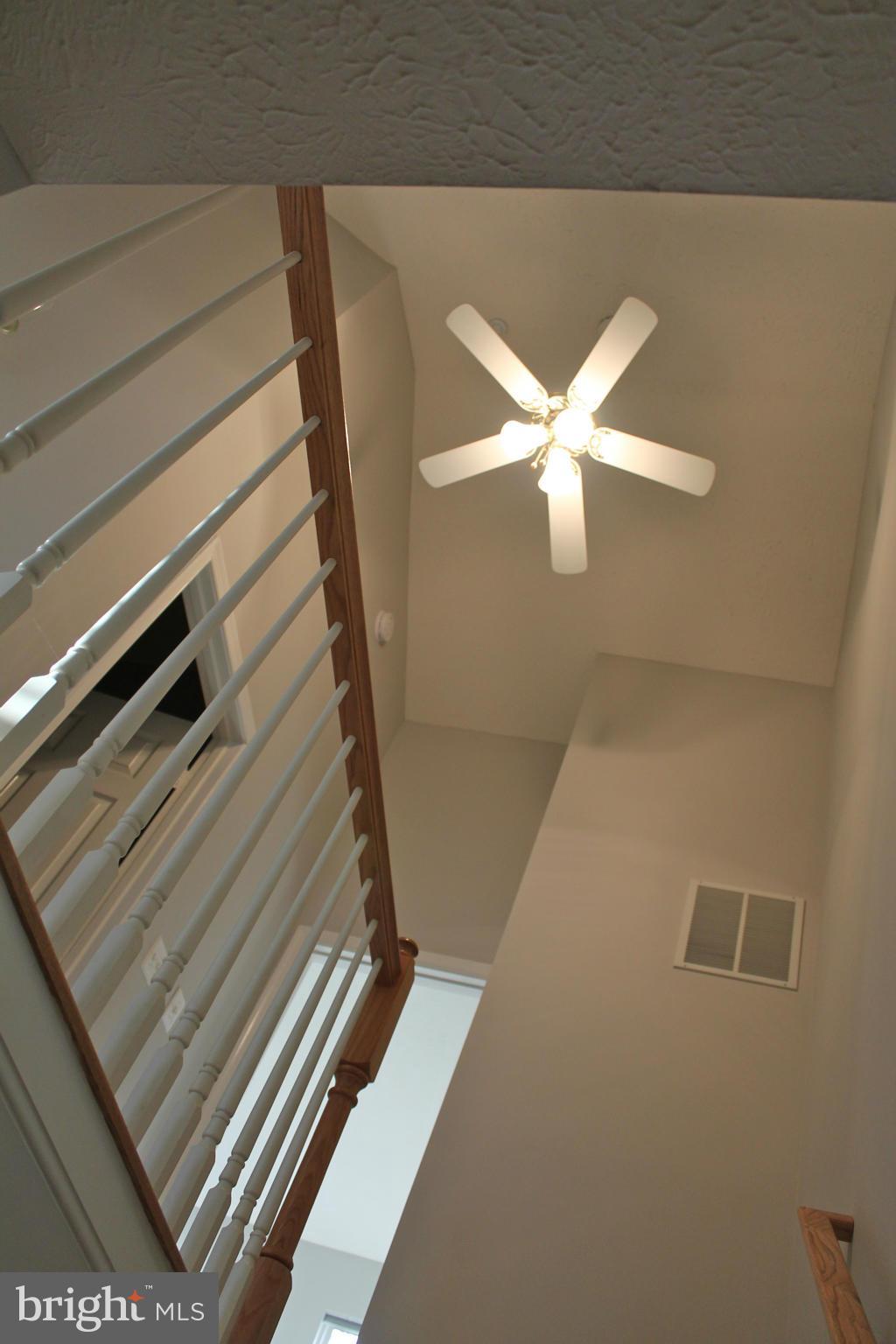 FALCON CREST - Residential Lease