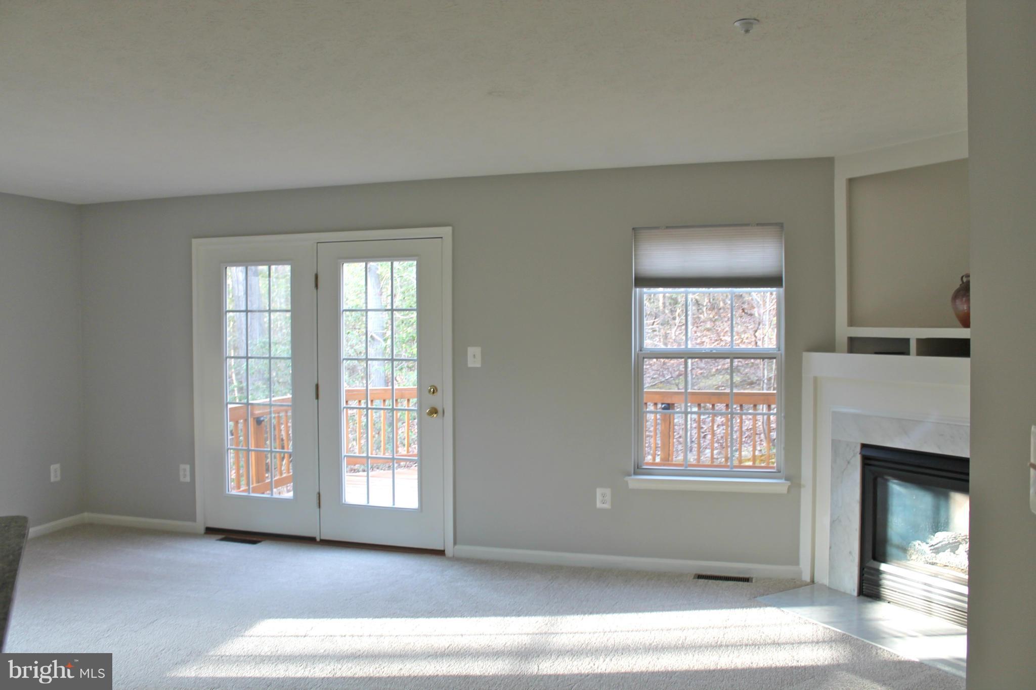 FALCON CREST - Residential Lease