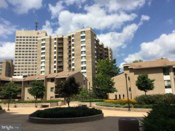 AMERICANA CENTRE - Residential