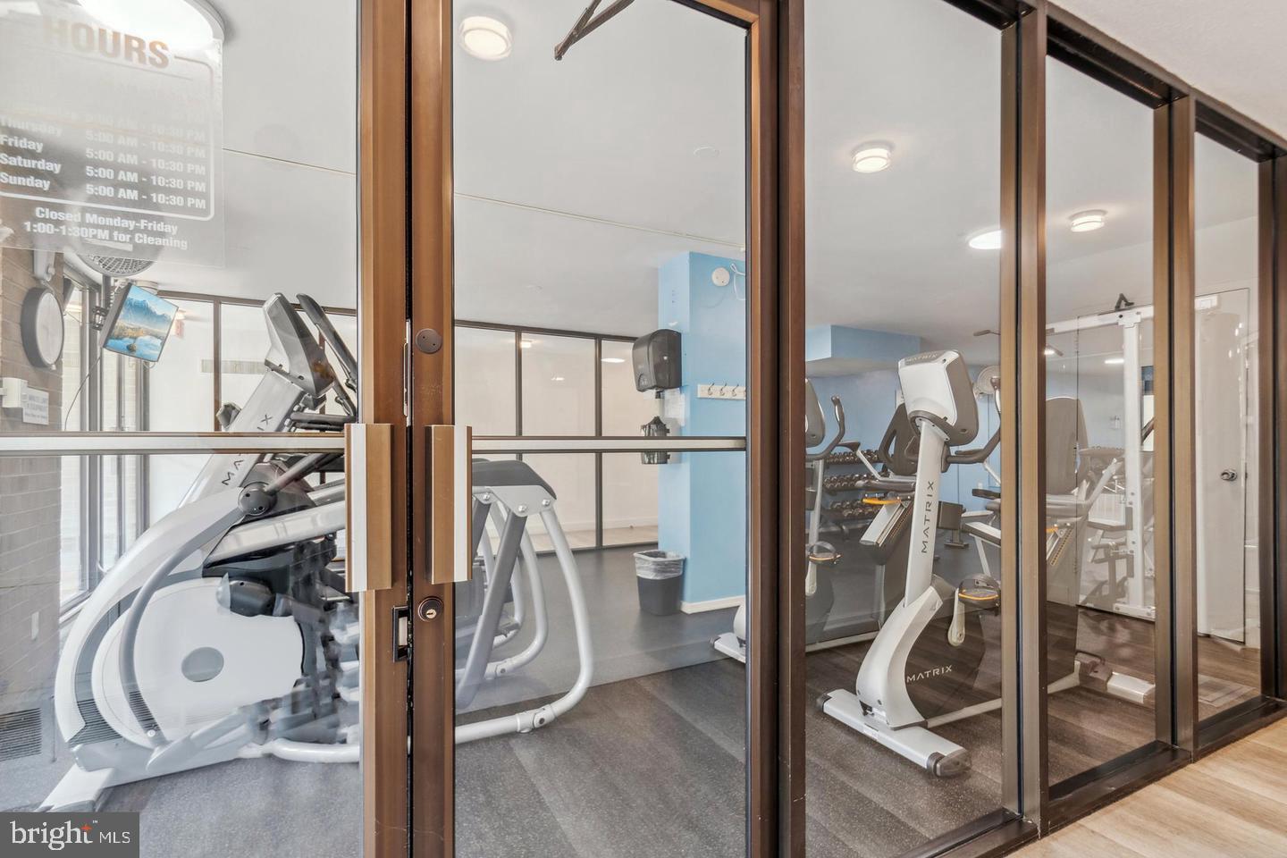 AMERICANA CENTRE - Residential