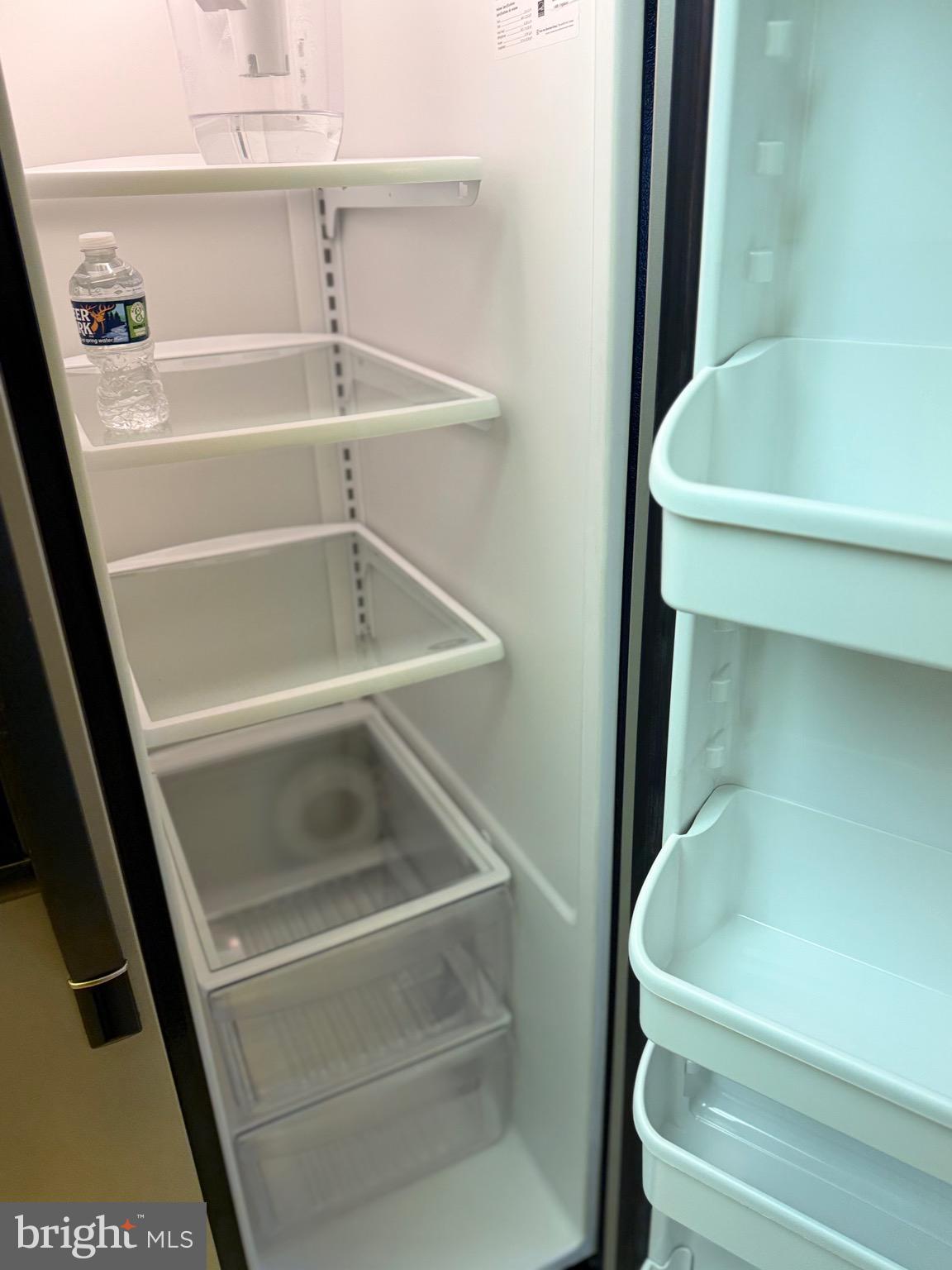 LEISURE WORLD - Residential