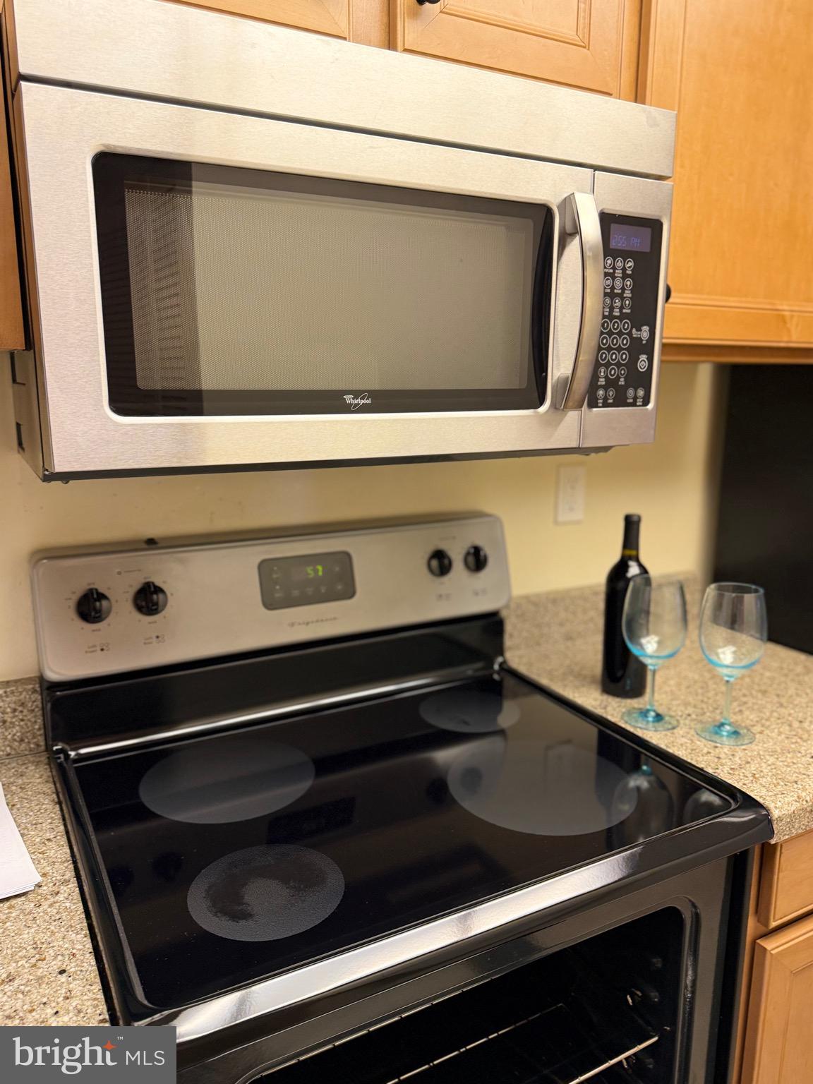 LEISURE WORLD - Residential