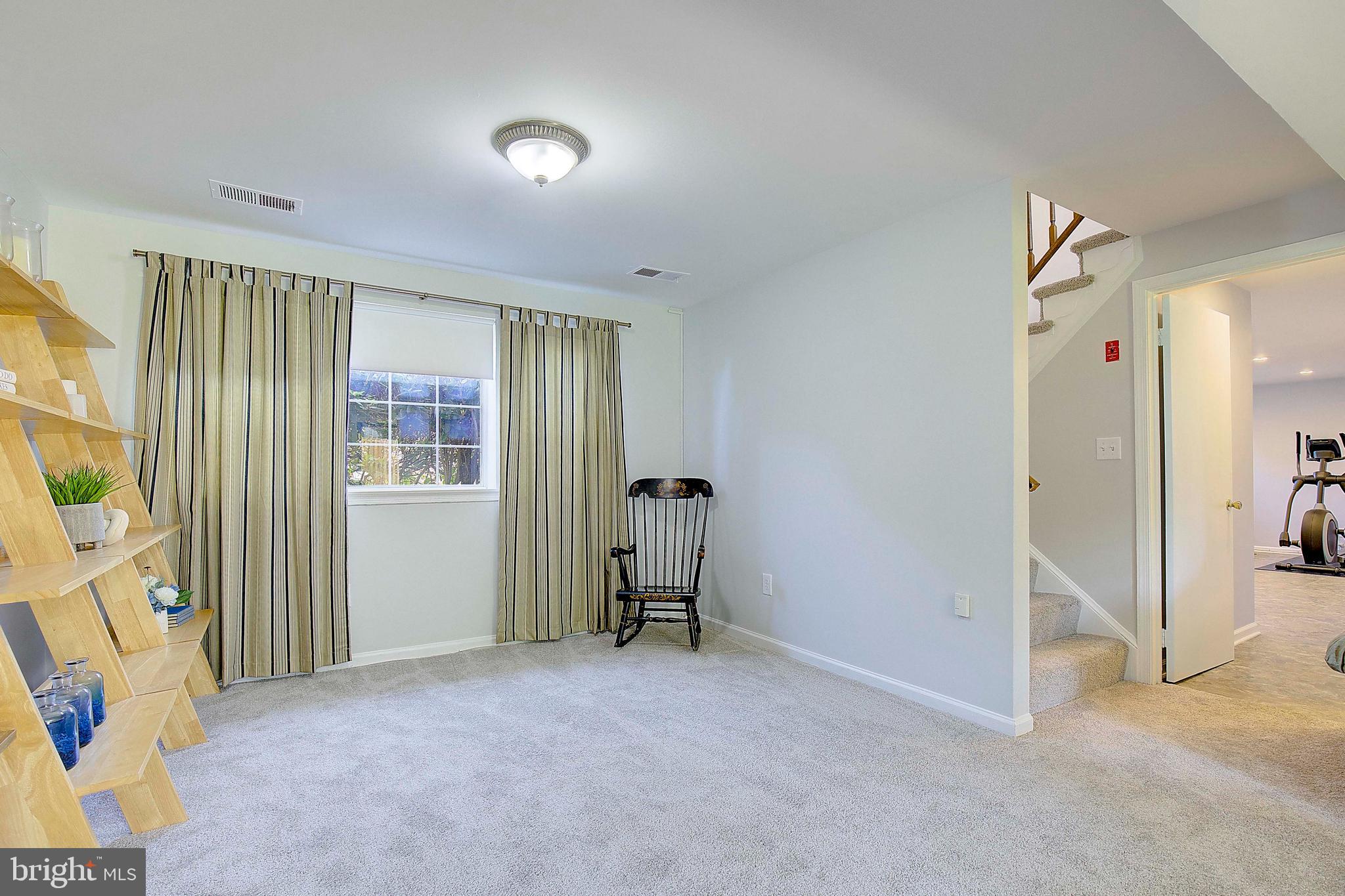 GLENN DALE ESTATES - Residential