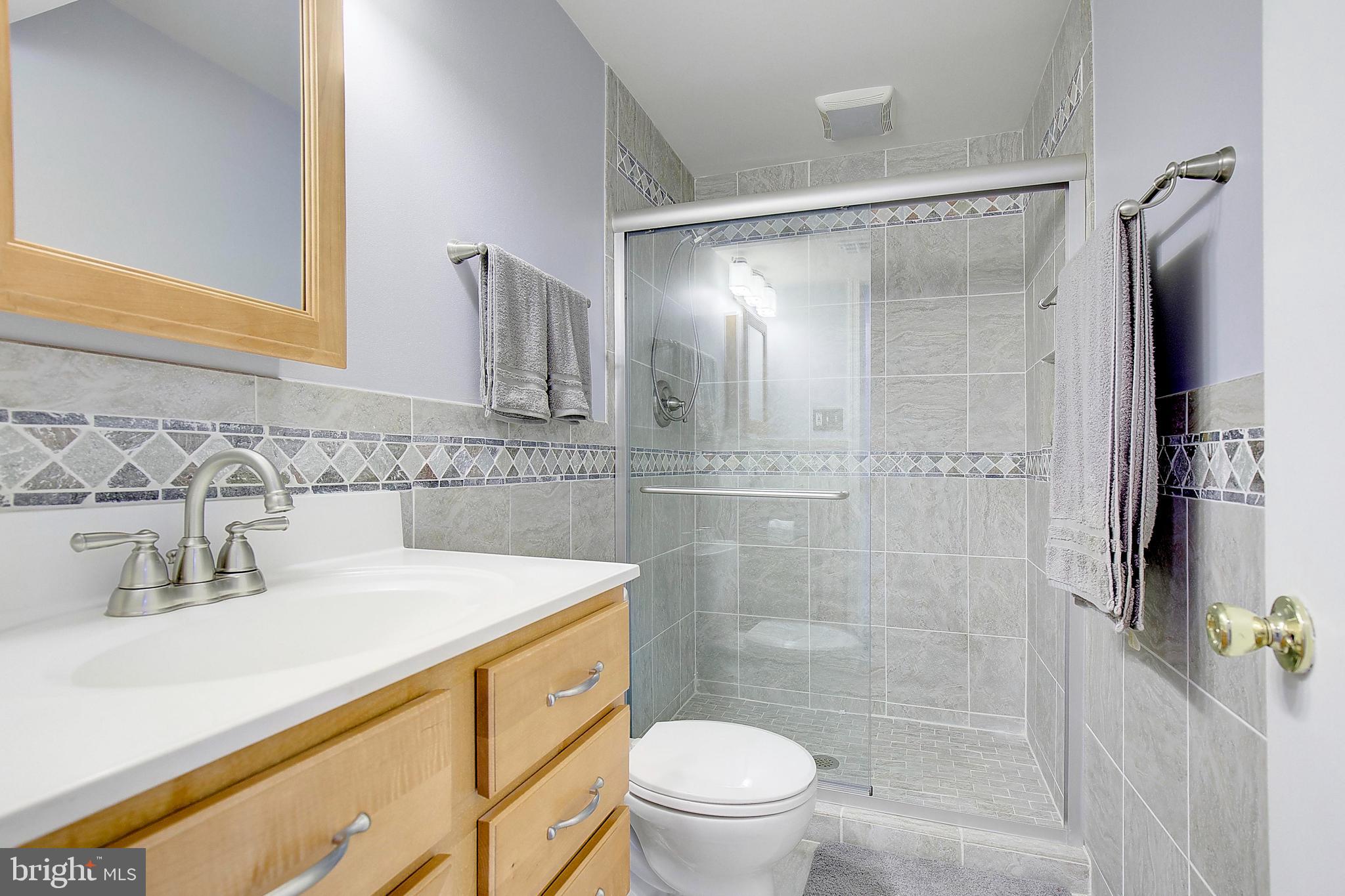 GLENN DALE ESTATES - Residential