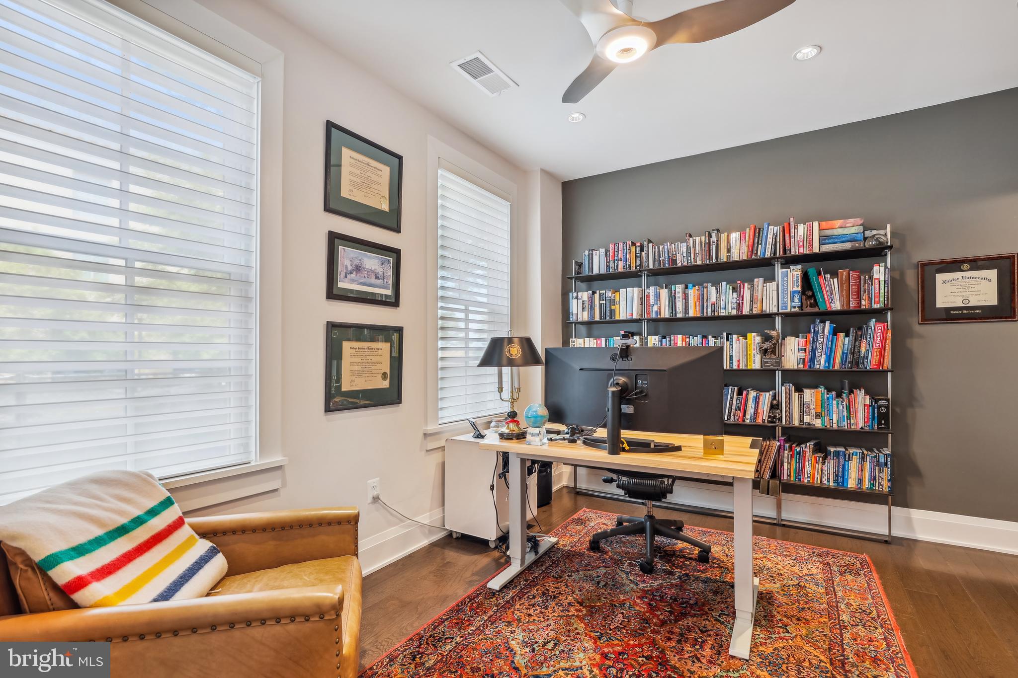 ROBINSON LANDING - Residential