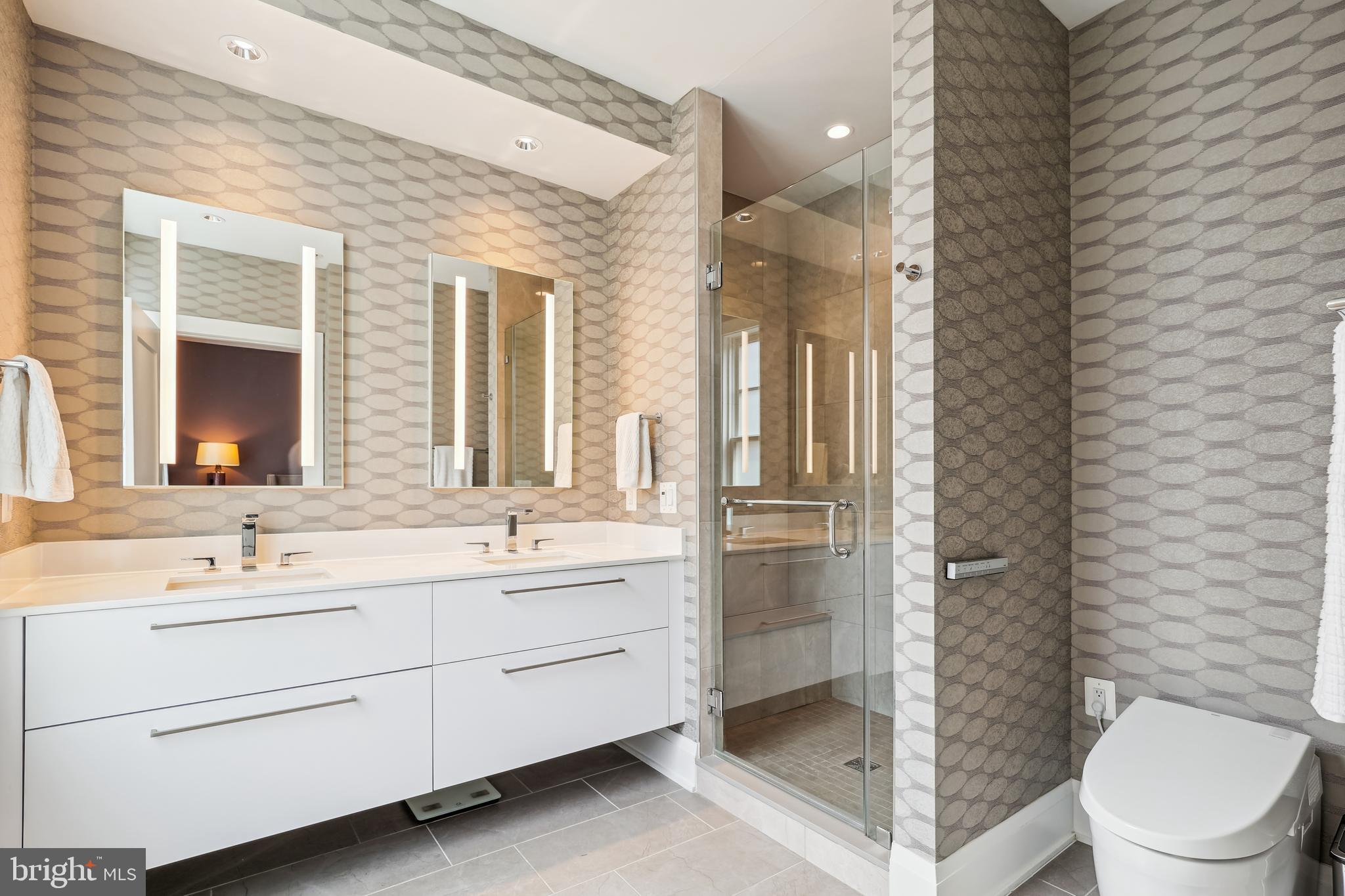 ROBINSON LANDING - Residential