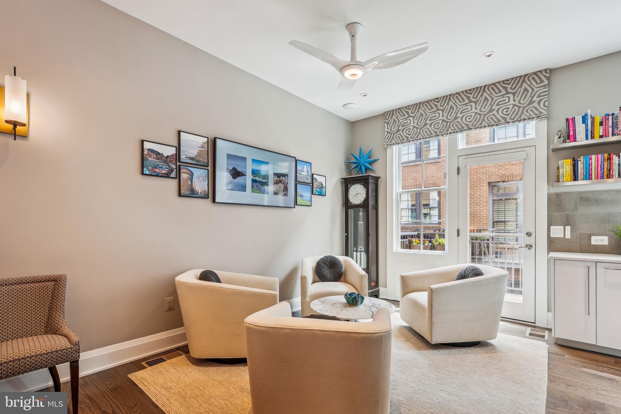 ROBINSON LANDING - Residential