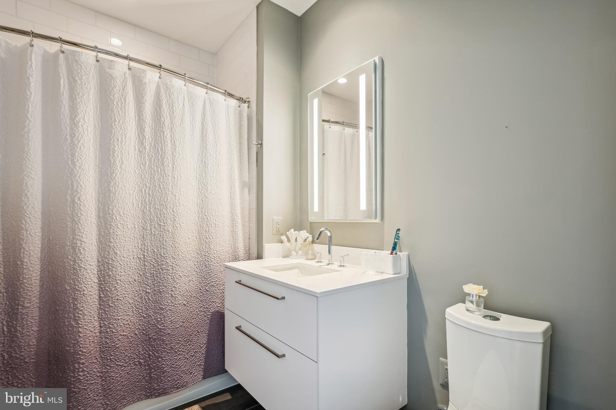 ROBINSON LANDING - Residential