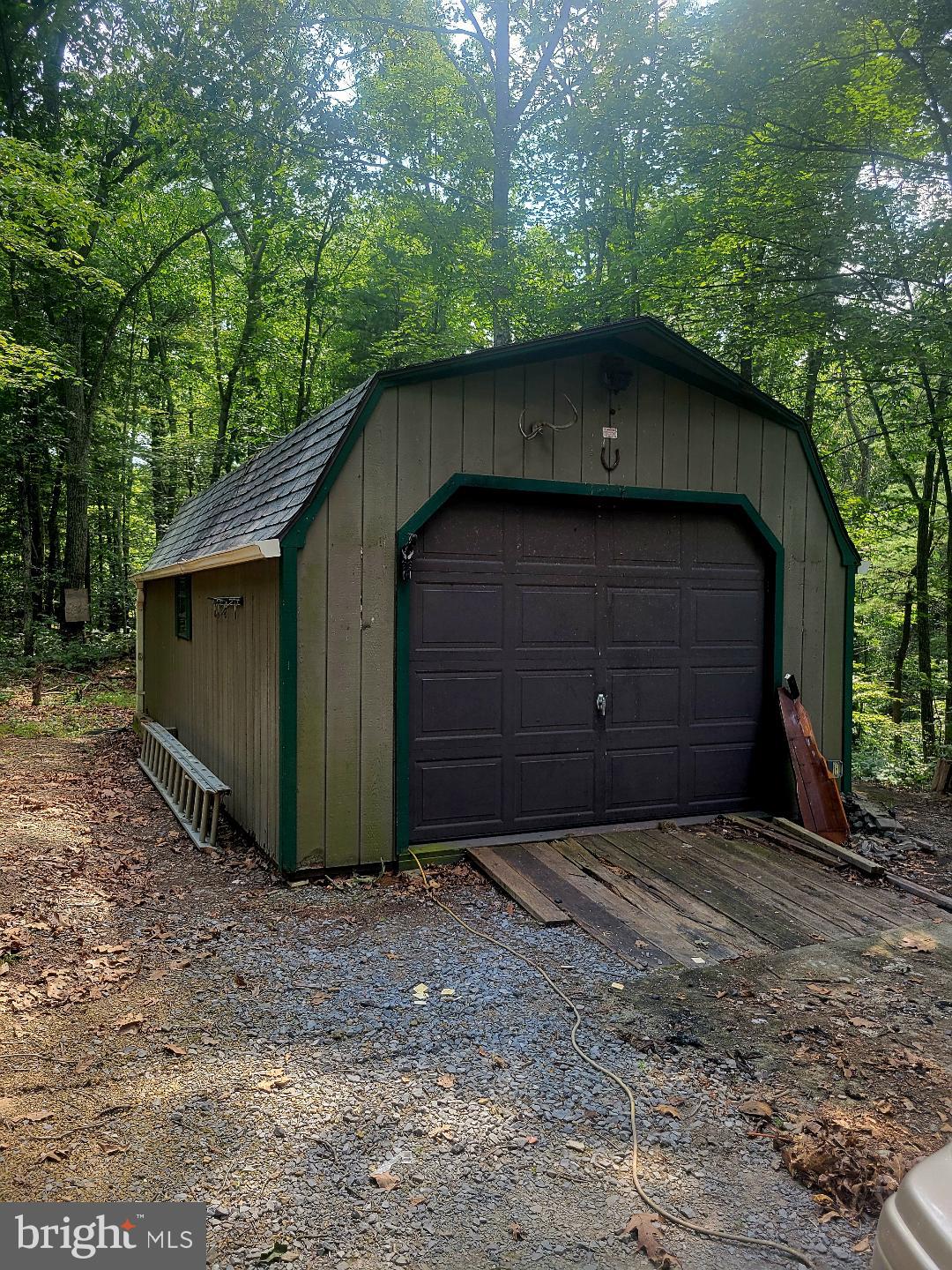 TILHANCE FARMS - Residential