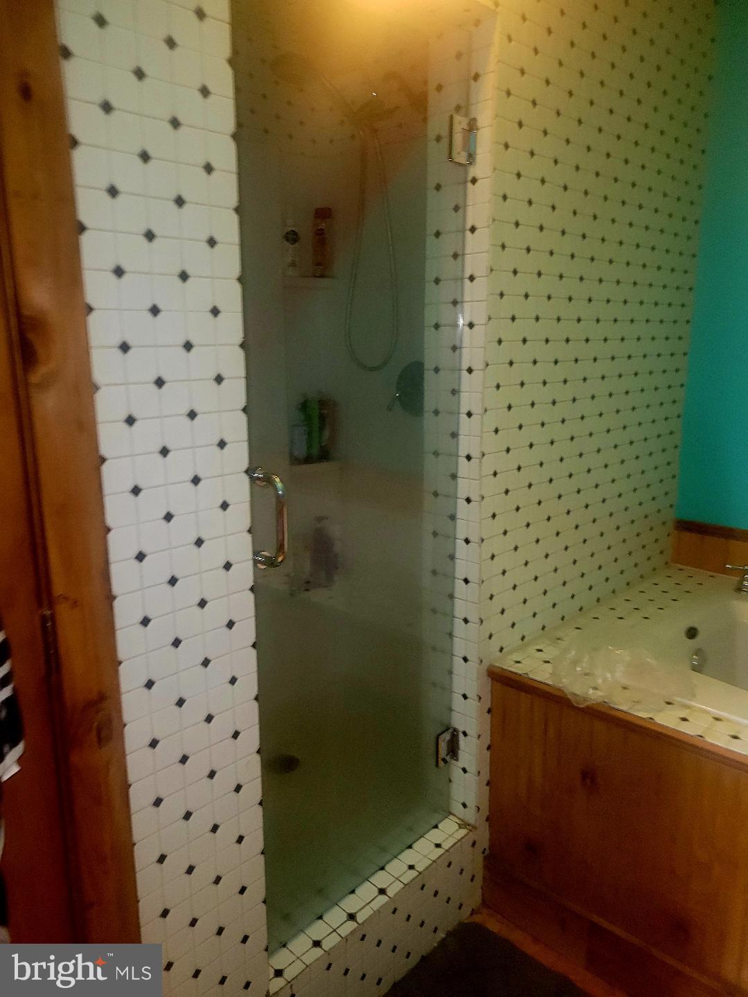 TILHANCE FARMS - Residential