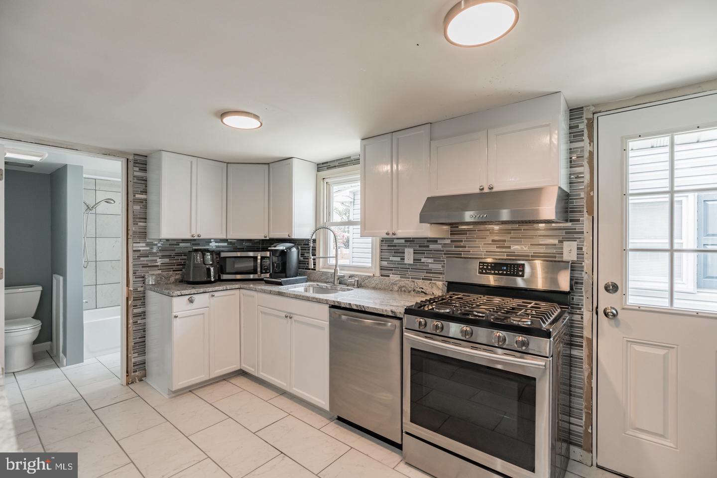 NORTH CHESAPEAKE BEACH - Residential Lease