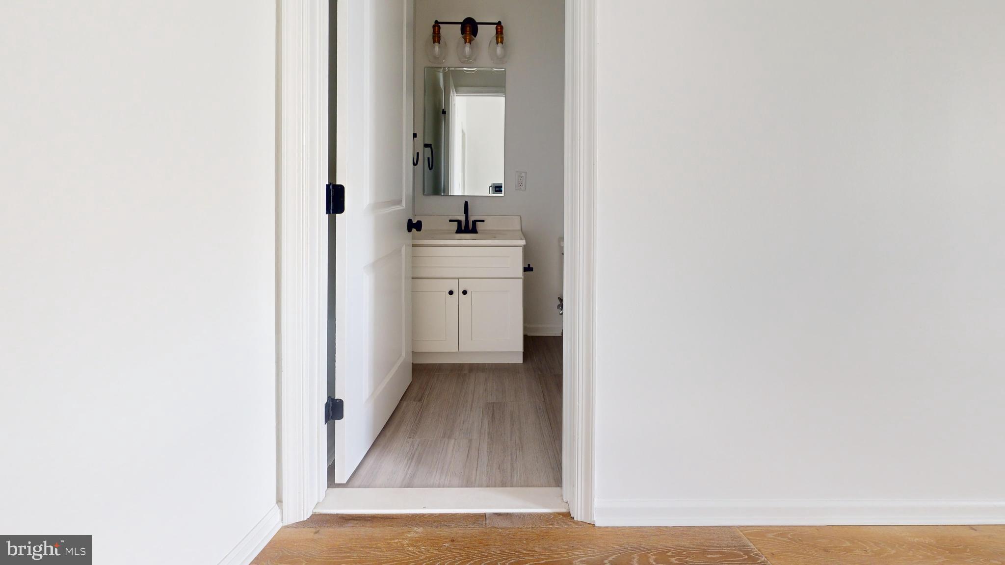 PHILADELPHIA - Residential Lease