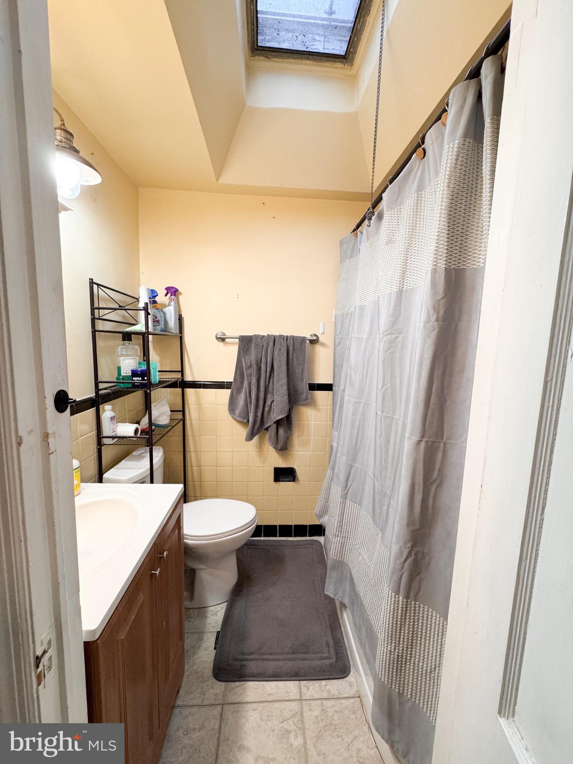 DREXEL PARK GARDEN - Residential Lease