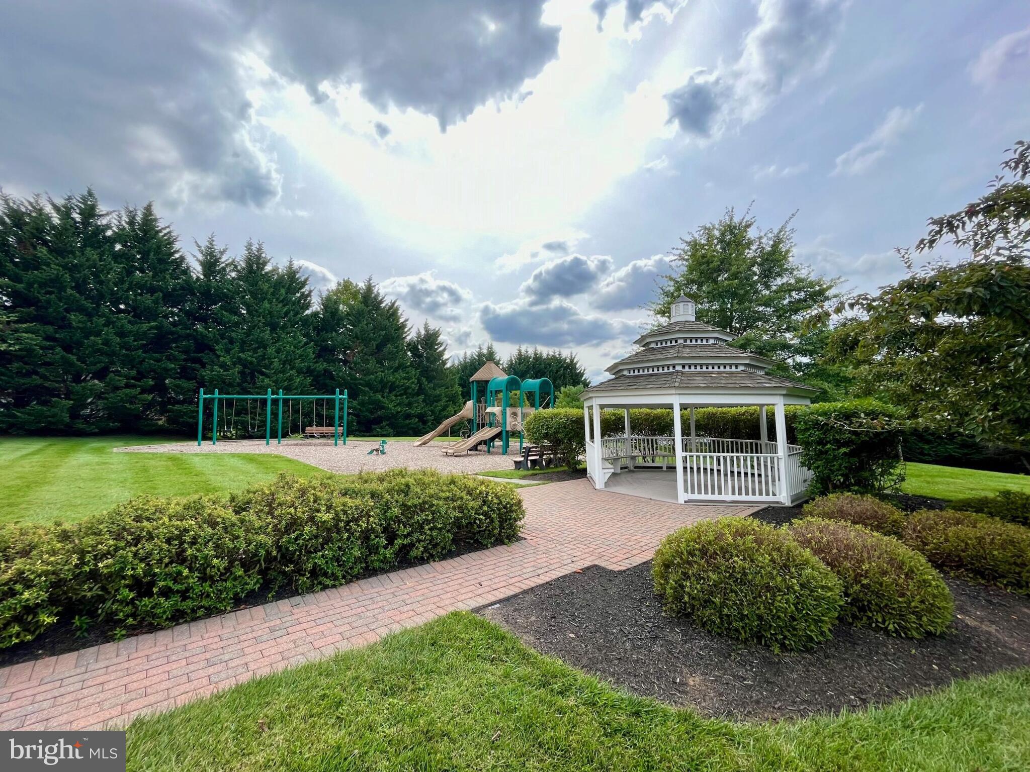 THE FIELDS OF SAGAMORE - Residential