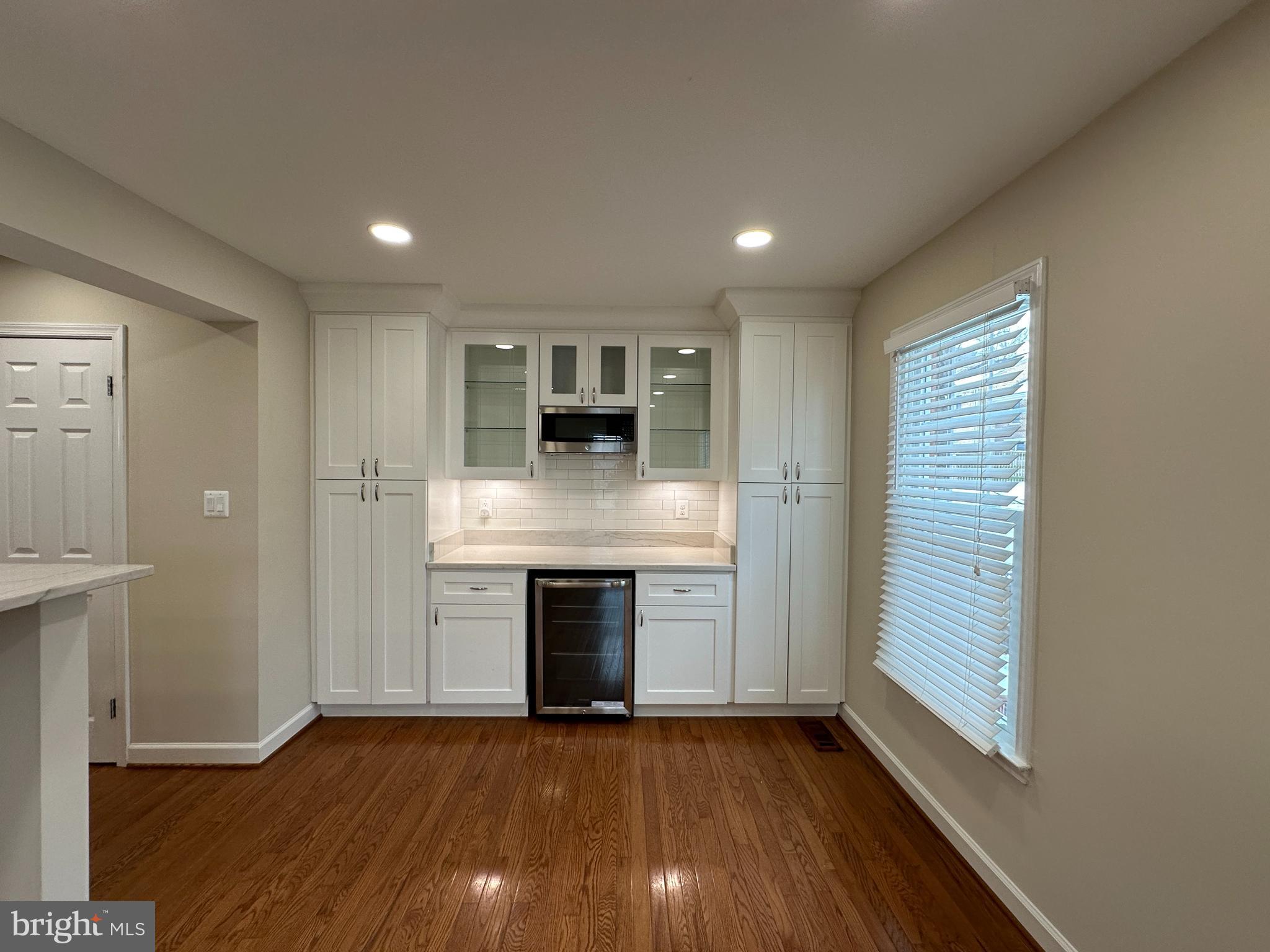 DEEPWOOD - Residential Lease