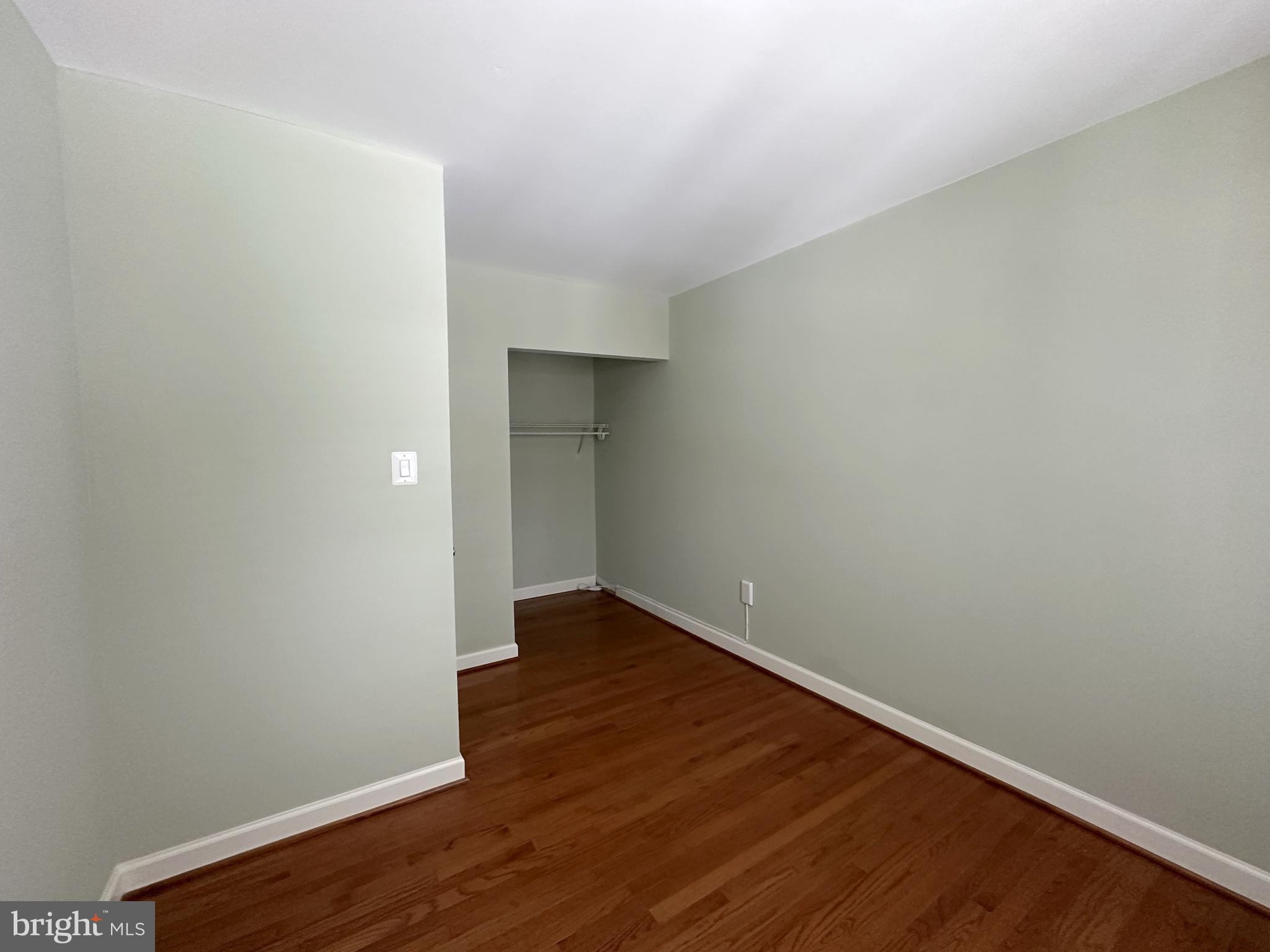 DEEPWOOD - Residential Lease