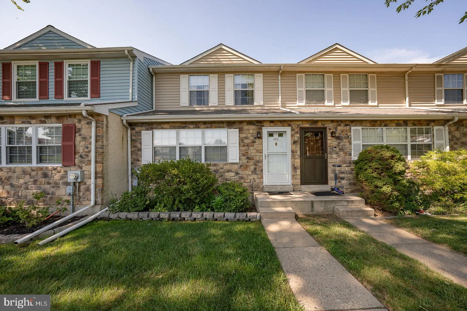 Downingtown, Pennsylvania 19335, United States, 3 Bedrooms Bedrooms, ,3 BathroomsBathrooms,Residential,Active,177015