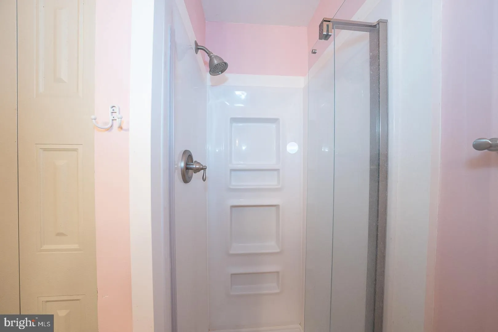 Downingtown, Pennsylvania 19335, United States, 3 Bedrooms Bedrooms, ,3 BathroomsBathrooms,Residential,Active,177015