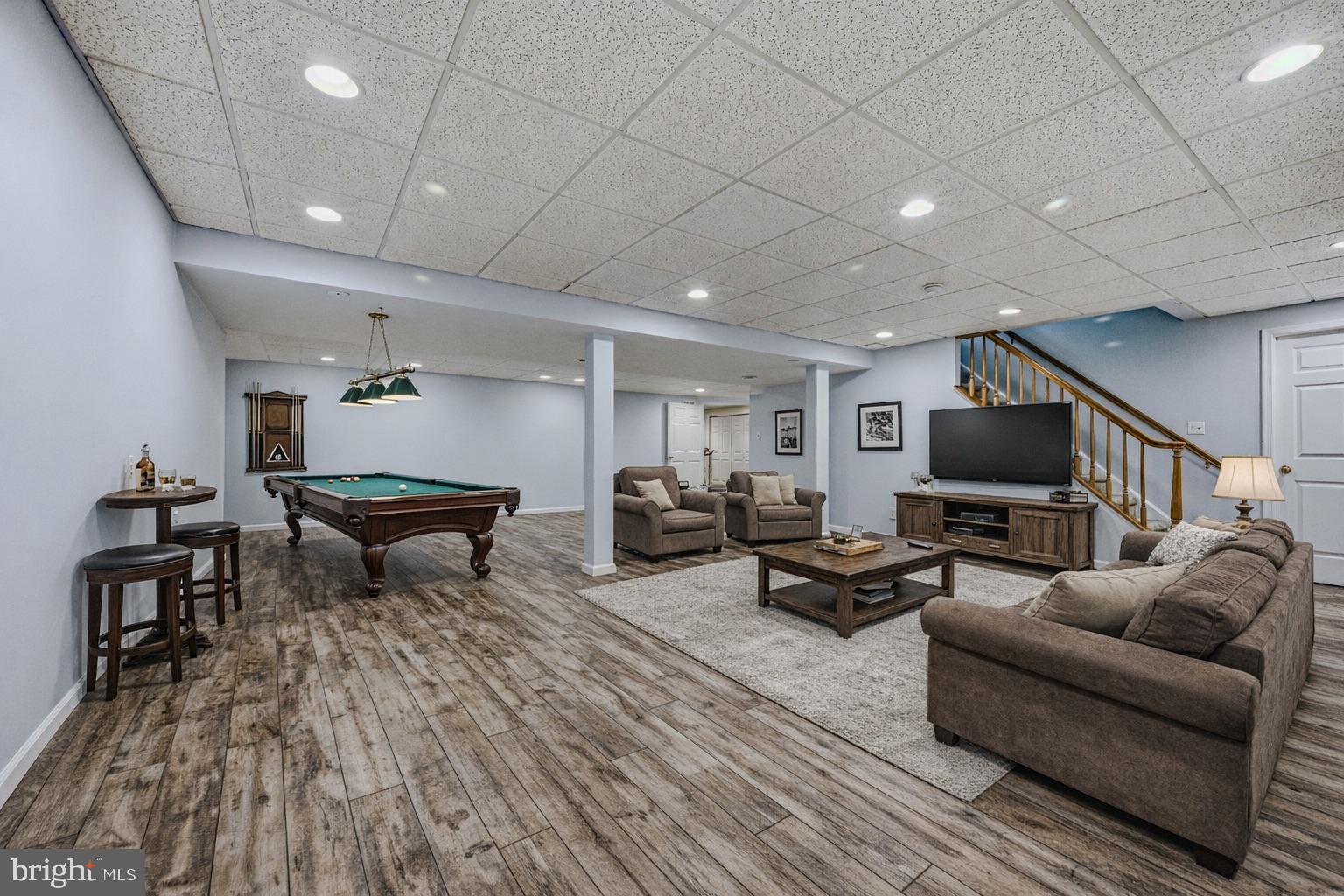 SOMERSET LAKE - Residential