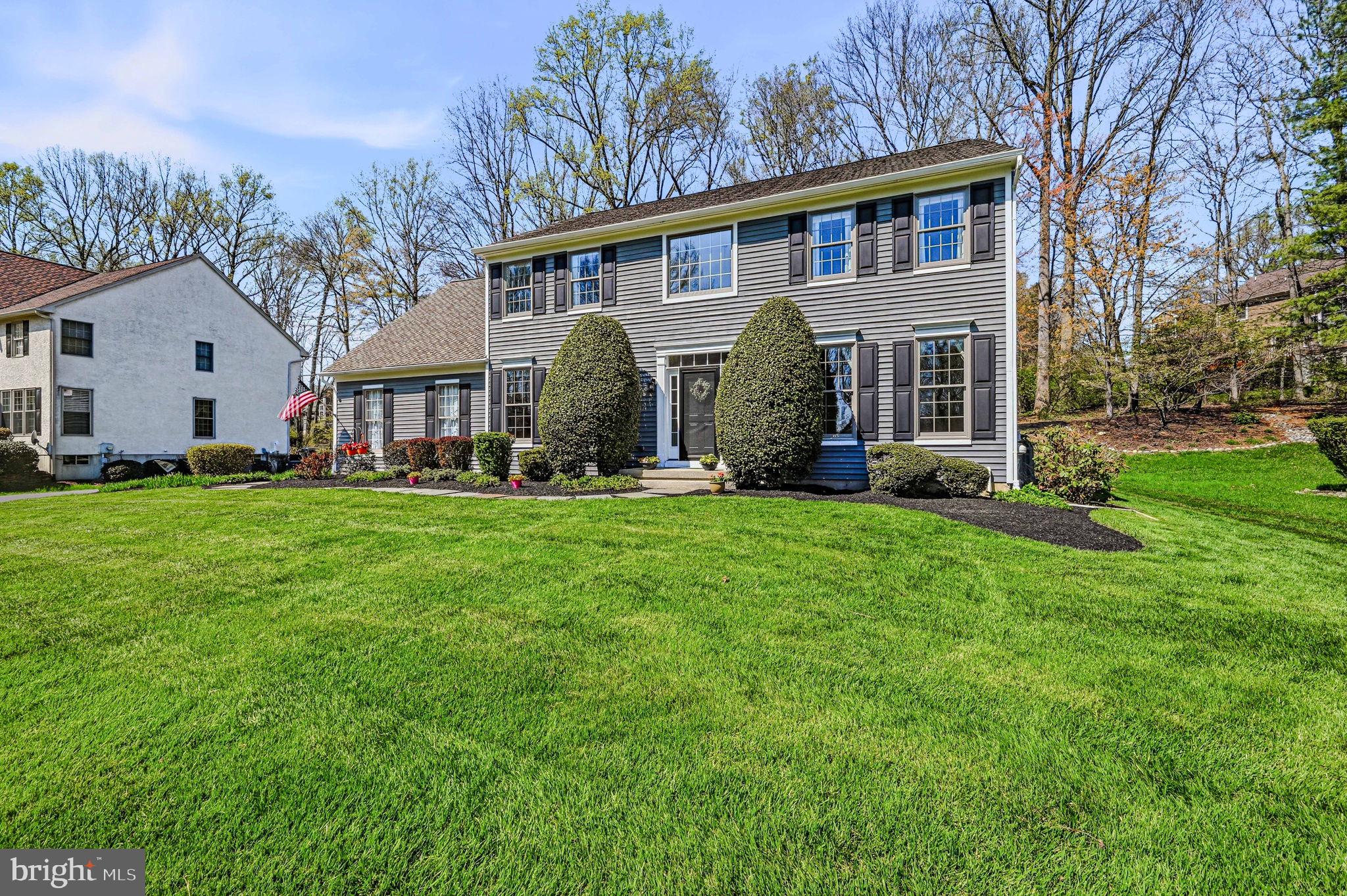 SOMERSET LAKE - Residential