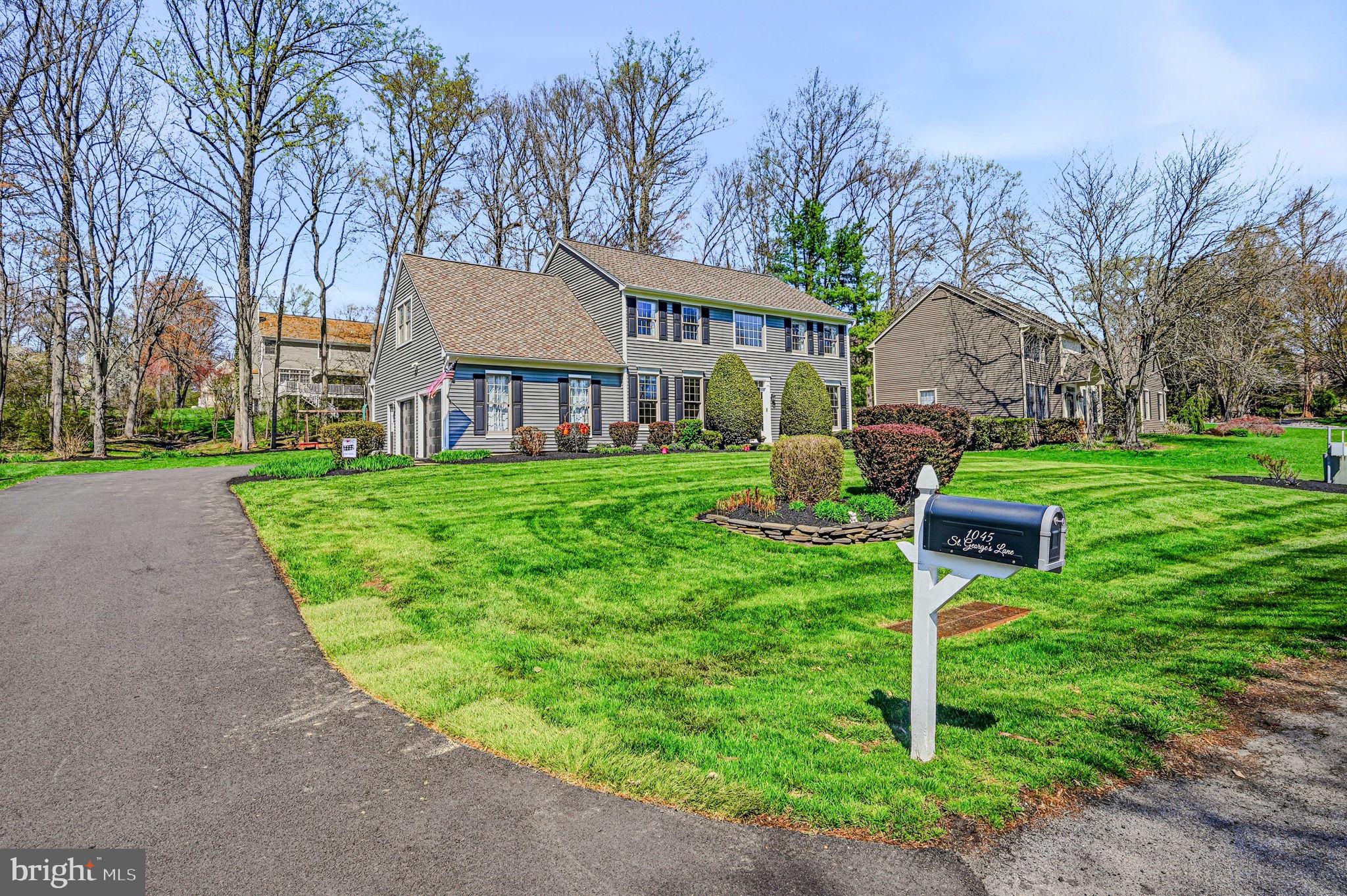 SOMERSET LAKE - Residential