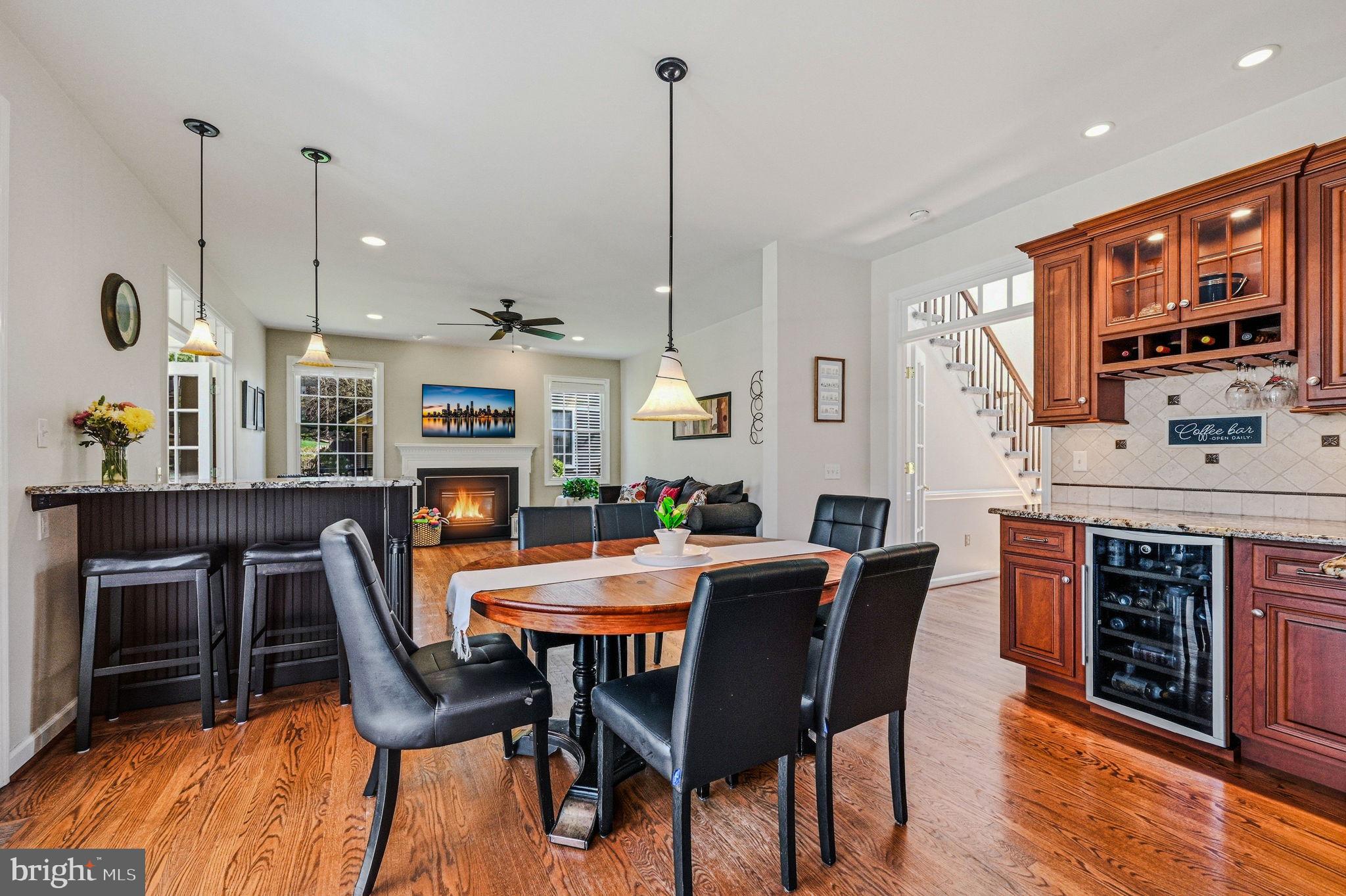 SOMERSET LAKE - Residential