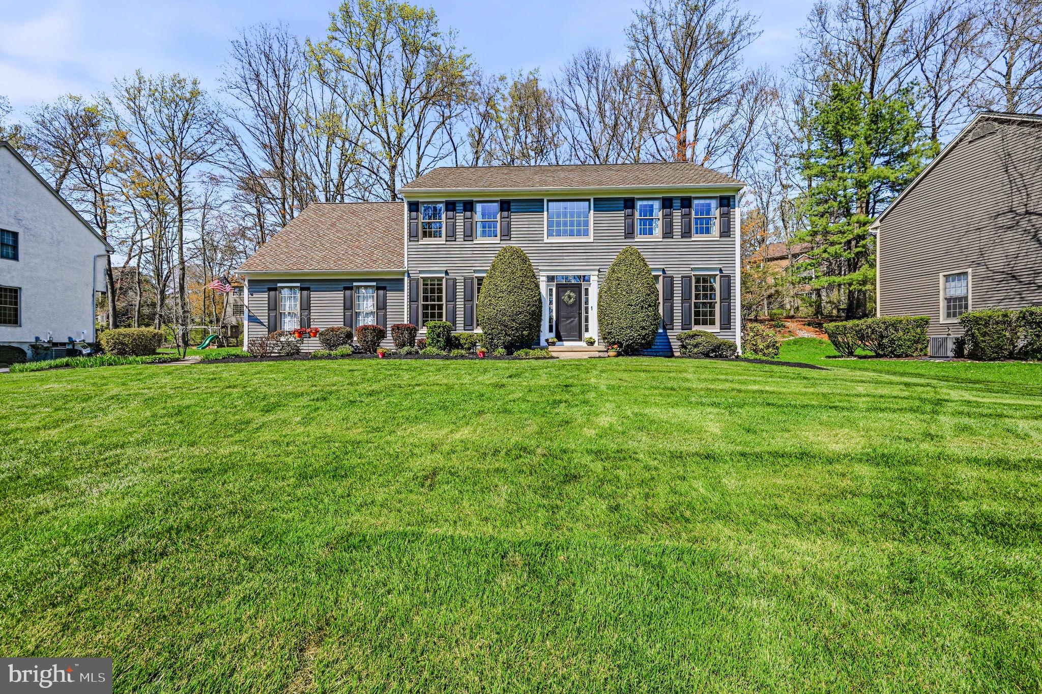 SOMERSET LAKE - Residential