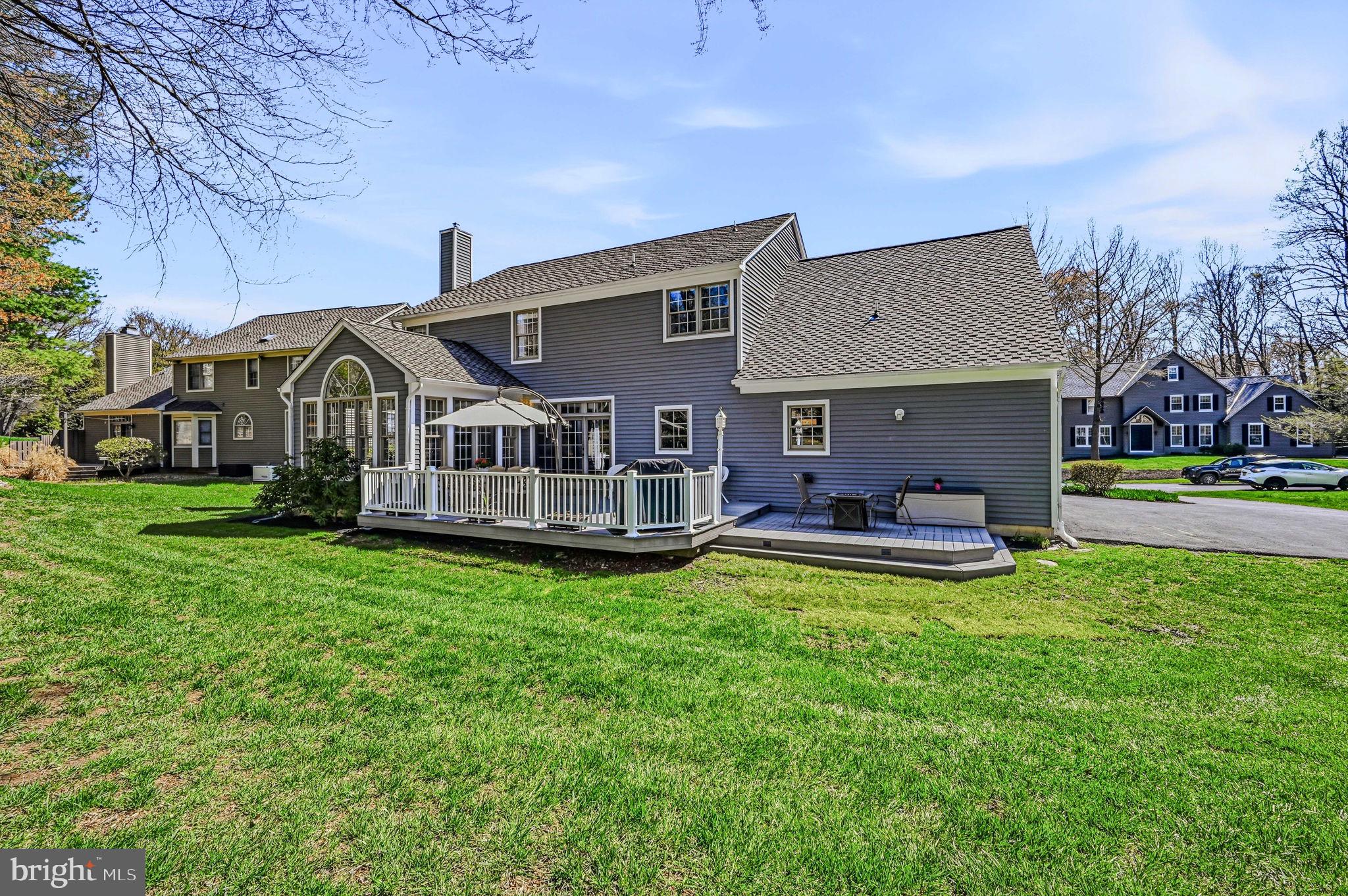 SOMERSET LAKE - Residential